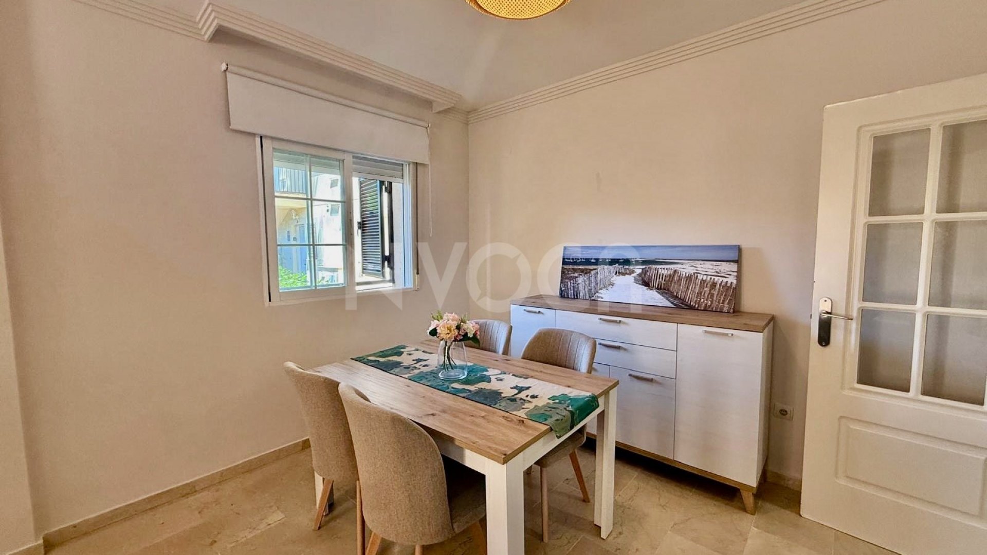 Ideal apartamento a tan solo 300 metros de la playa de duna natural en Elviria