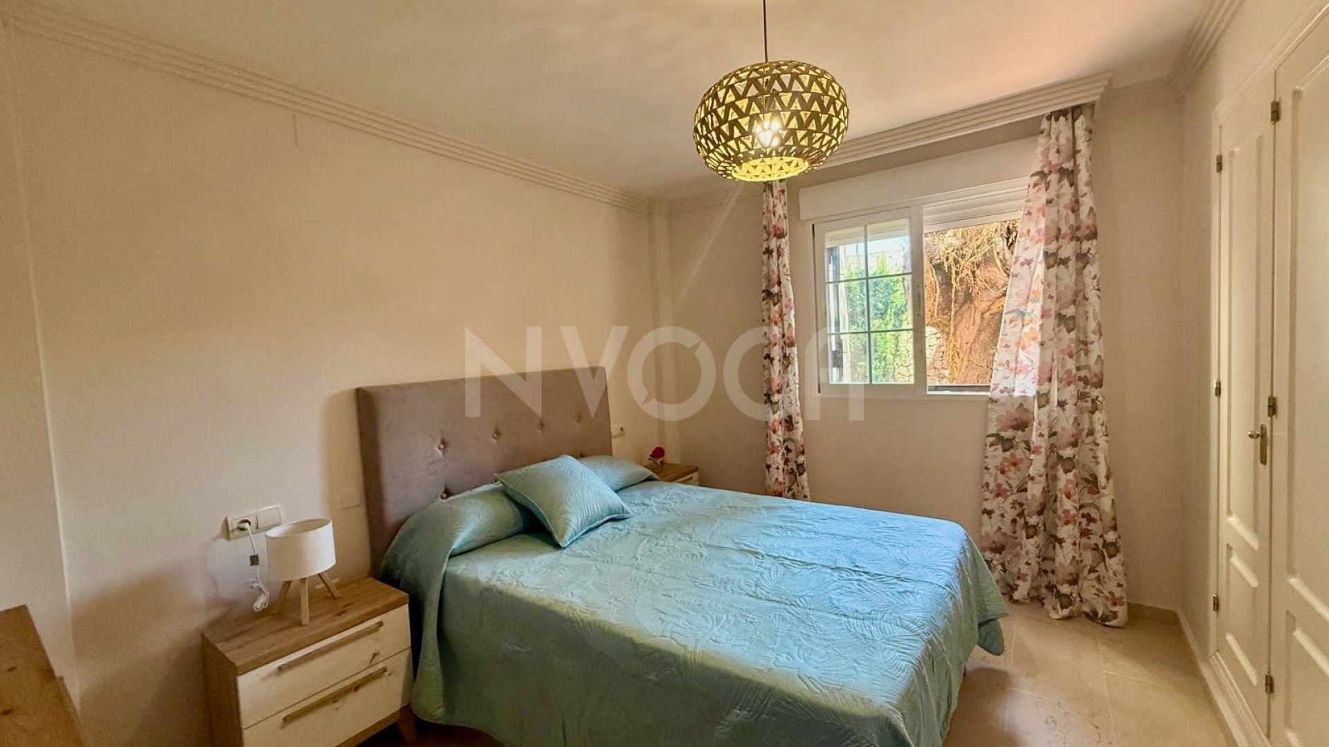Ideal apartamento a tan solo 300 metros de la playa de duna natural en Elviria