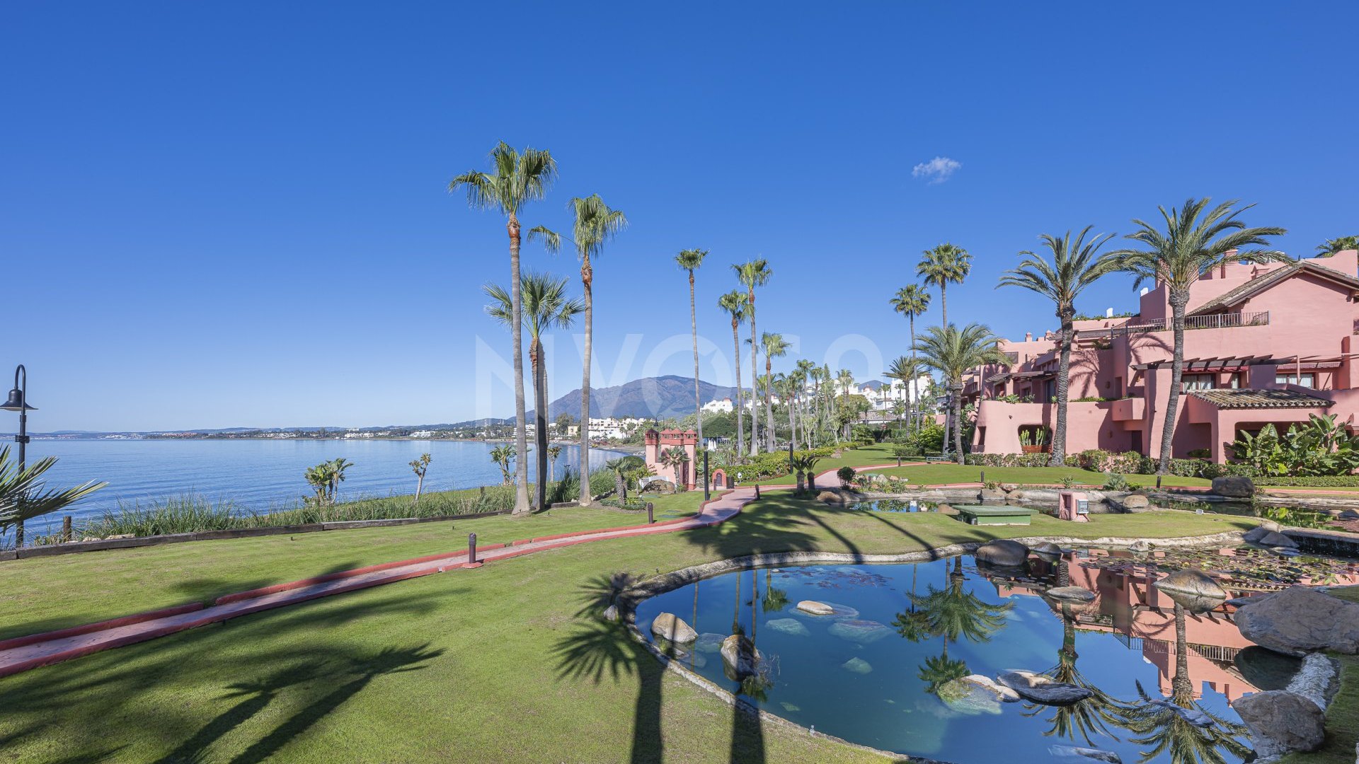 Beachfront Bliss Awaits – Discover Your Paradise by the Sea