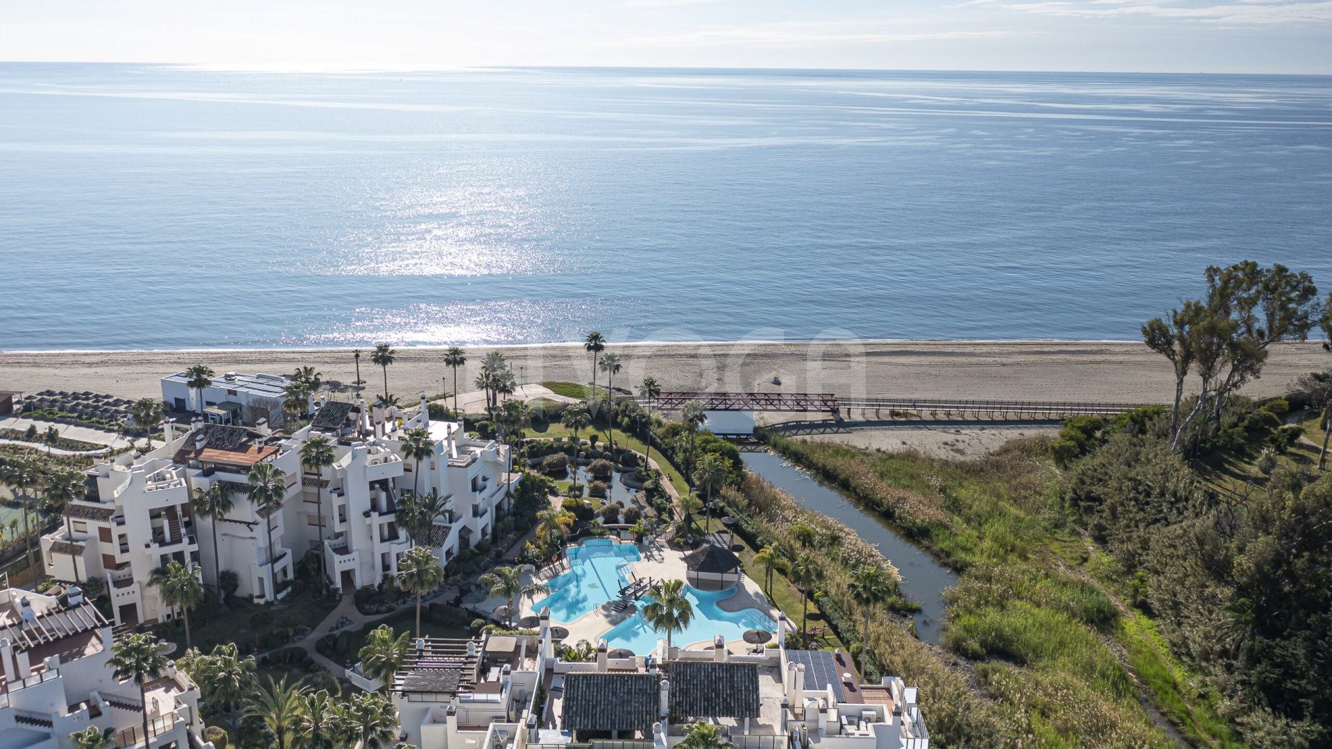 Penthouse Perfection – Beachfront Luxury in Bahía del Velerín