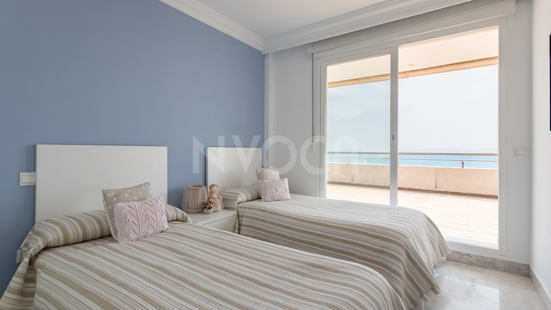 Exclusive Penthouse in Puerto Banús Marina – Only 8 Units of This Kind Exist!