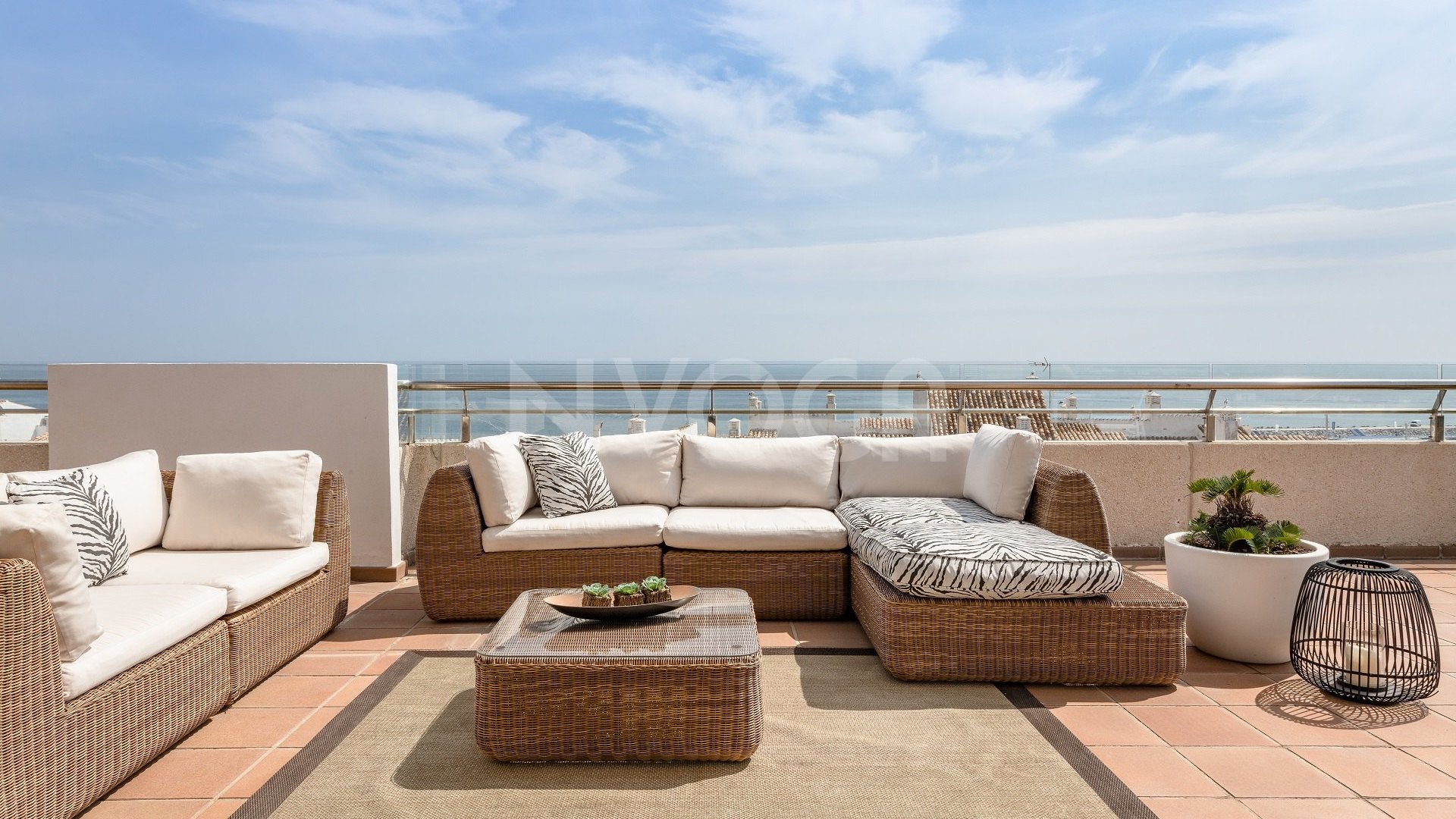 Exclusive Penthouse in Puerto Banús Marina – Only 8 Units of This Kind Exist!