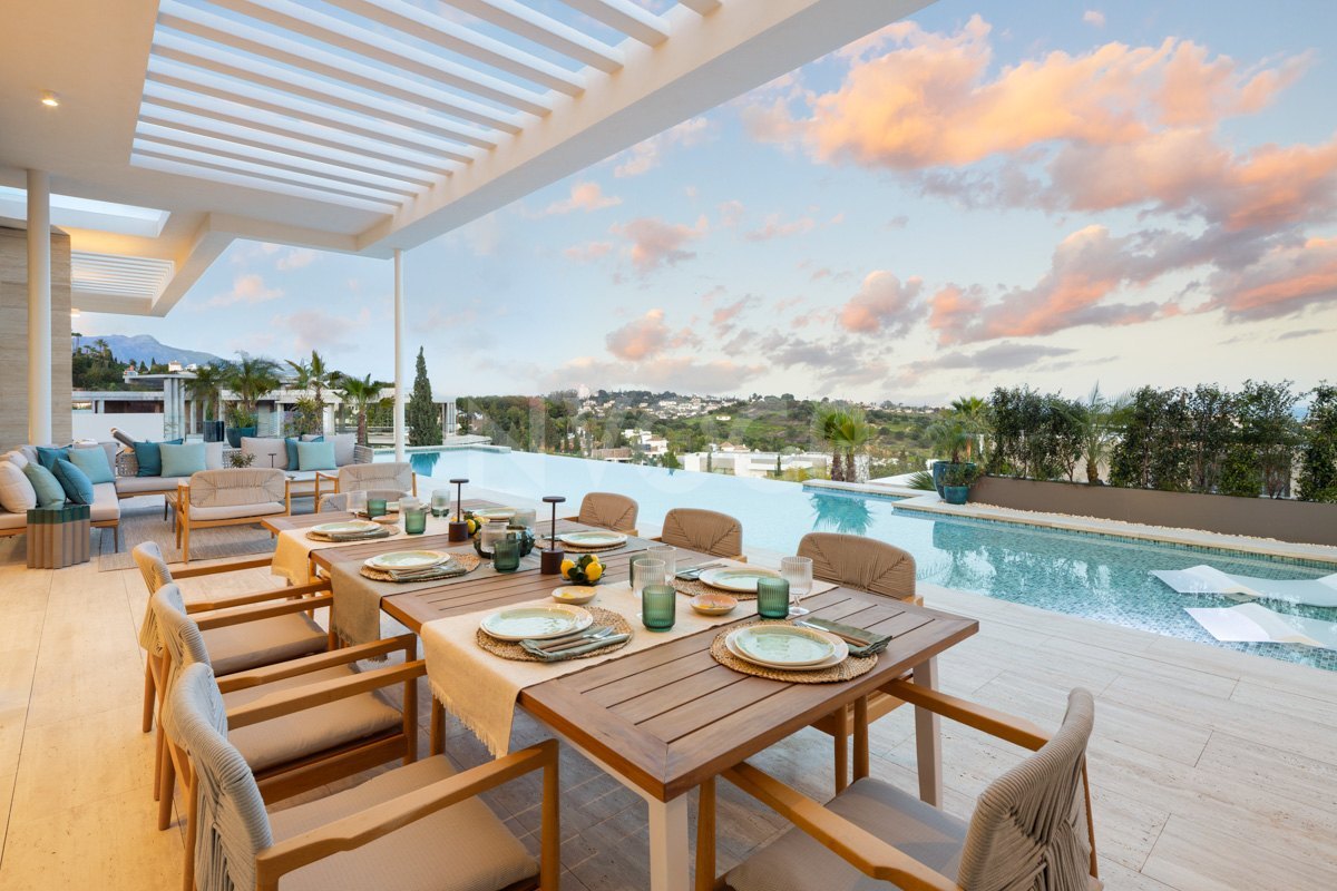 Exclusive Modern Villa with Panoramic Views in Los Flamingos, Benahavís