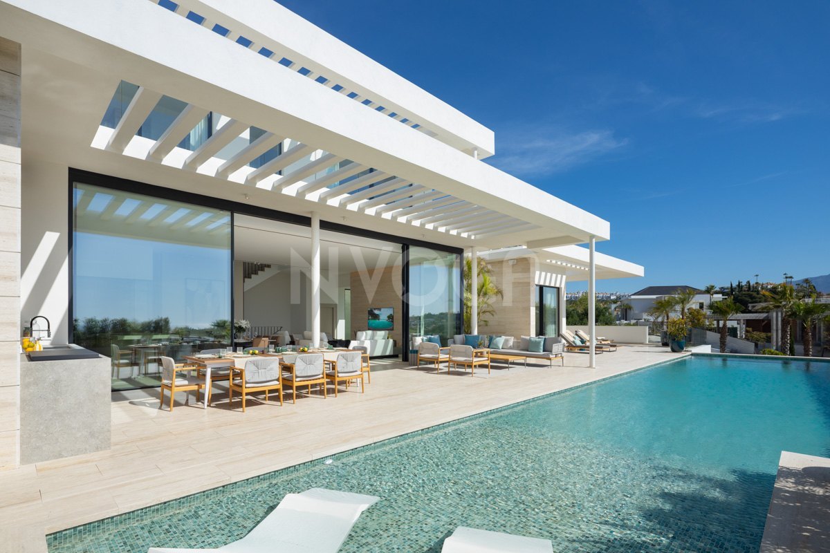 Exclusive Modern Villa with Panoramic Views in Los Flamingos, Benahavís
