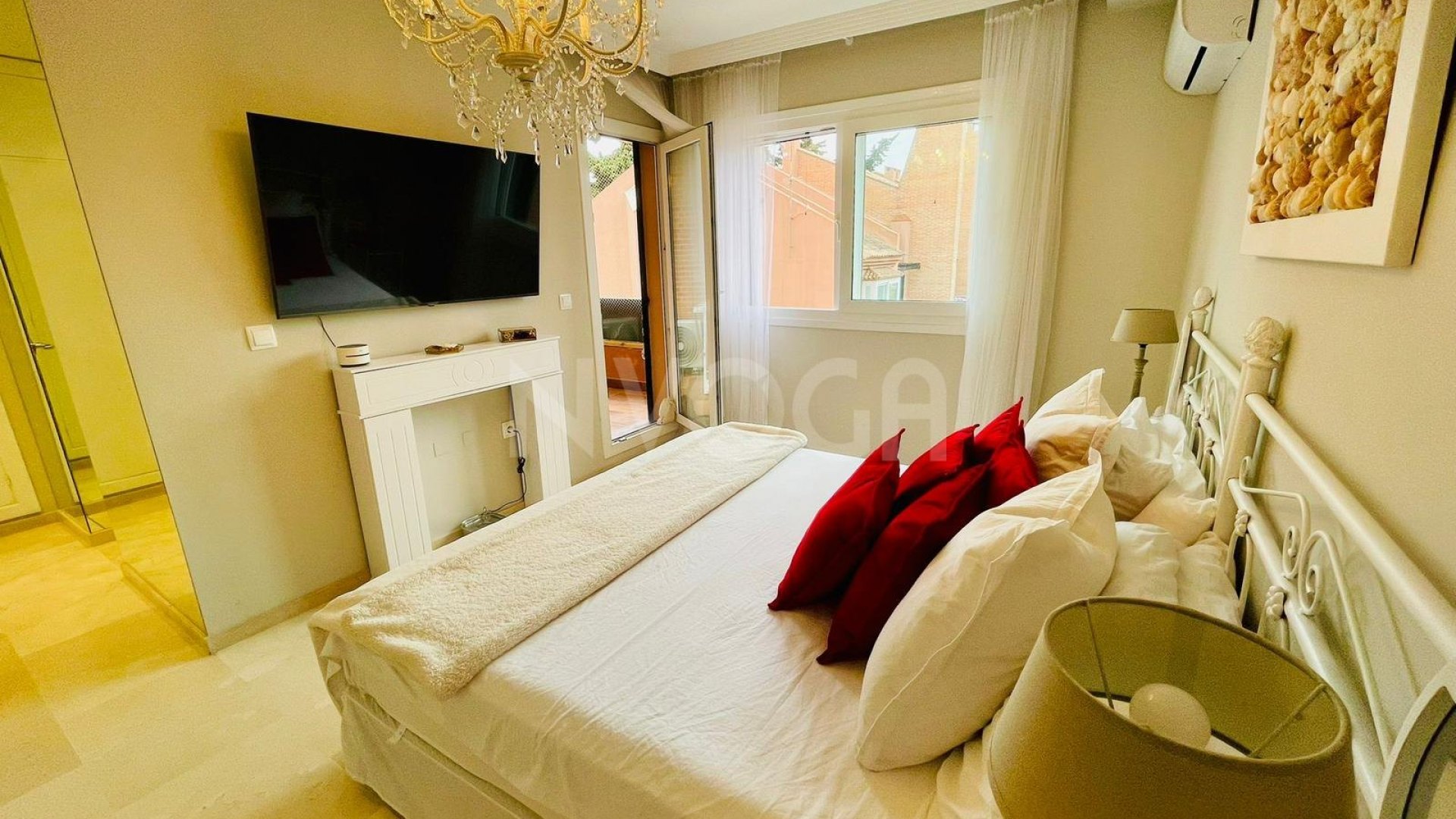 Exceptional Townhouse in La Reserva de Los Monteros, Just Steps from the Beach