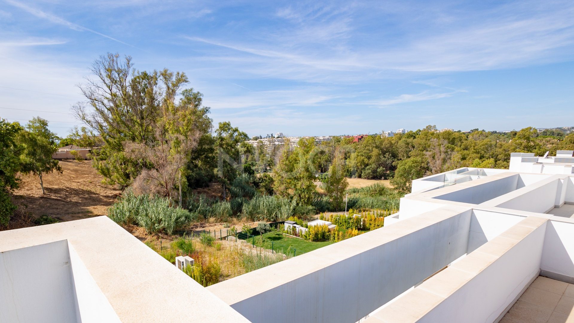 New built South-Facing Townhouse in Alta Vista-Guadalmina Alta
