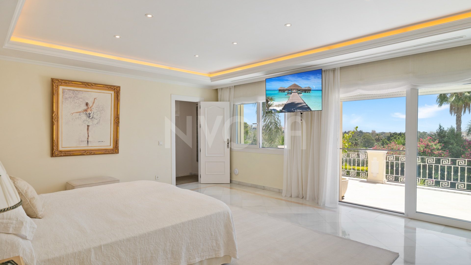 Villa La Cerquilla – Elegancia andaluza con diseño contemporáneo en Nueva Andalucía, Marbella