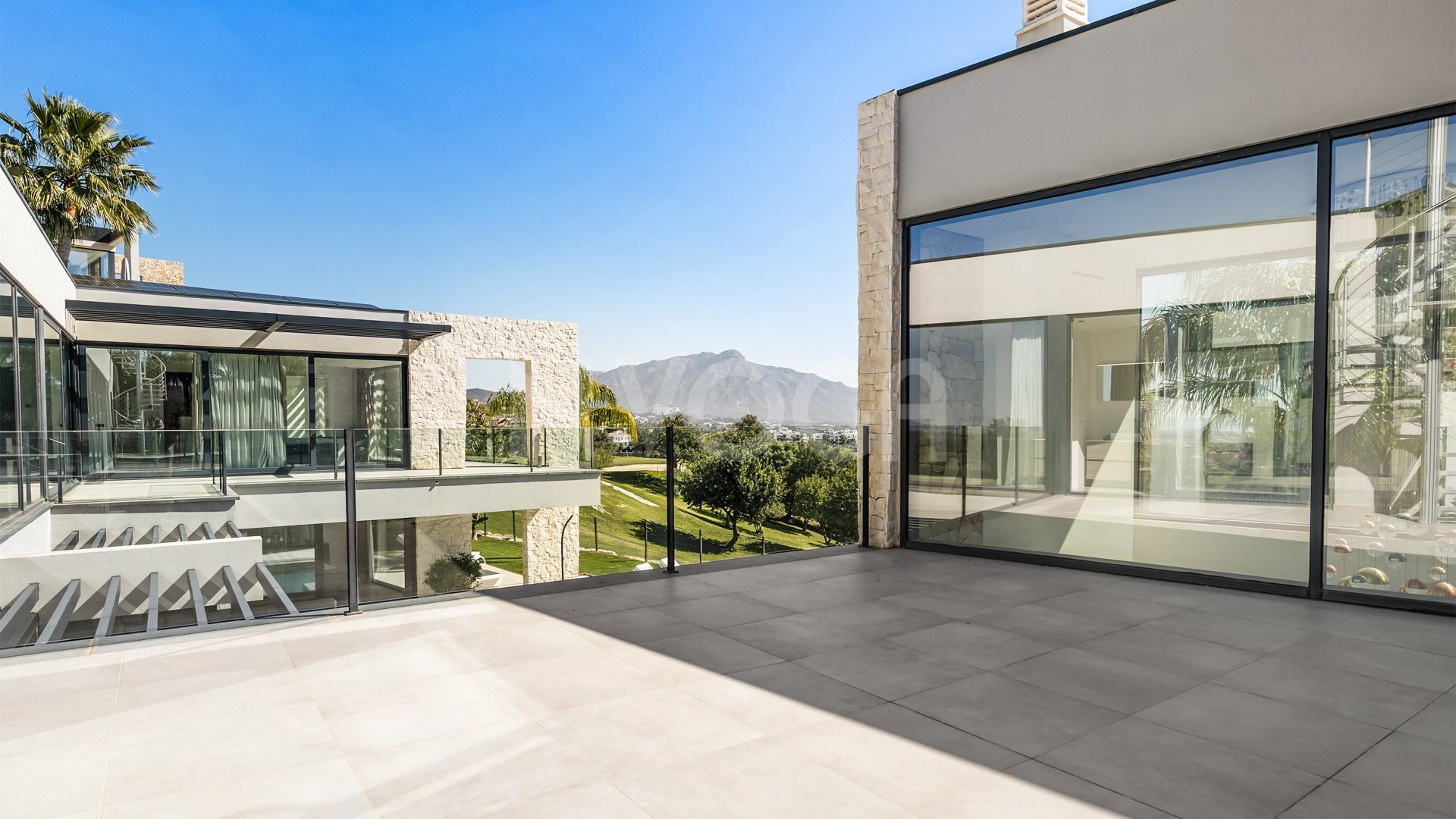 Villa Aqua – Contemporary Villa in La Alquería, Benahavís
