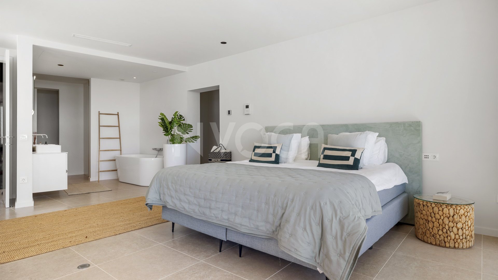 Villa Aqua – Contemporary Villa in La Alquería, Benahavís