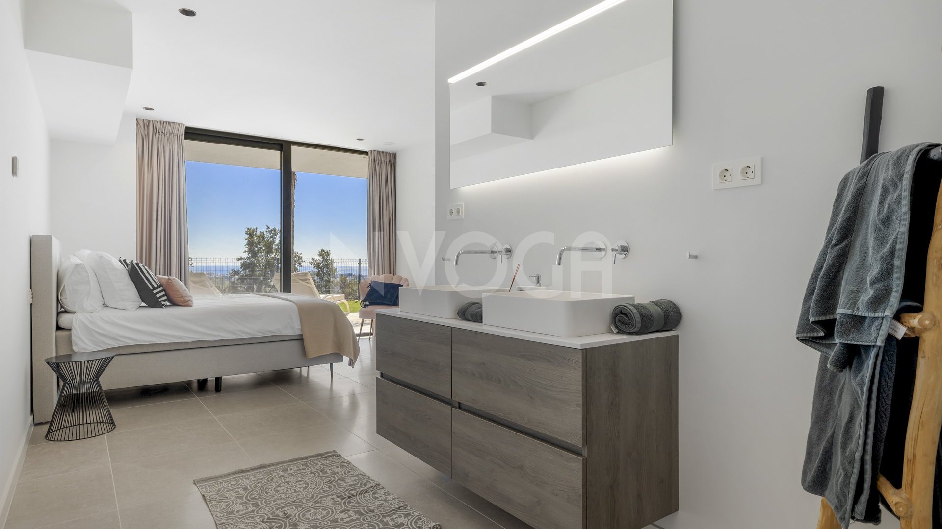 Villa Aqua – Contemporary Villa in La Alquería, Benahavís