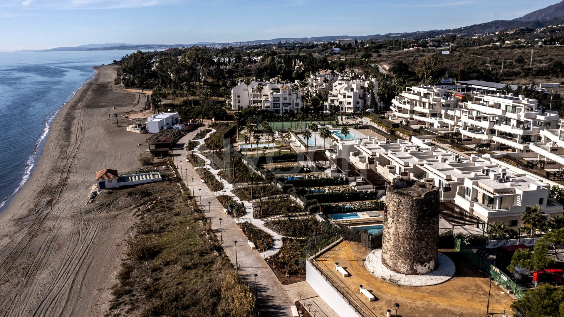 Villa con Jardín en Urb. Velaya – New Golden Mile, Estepona