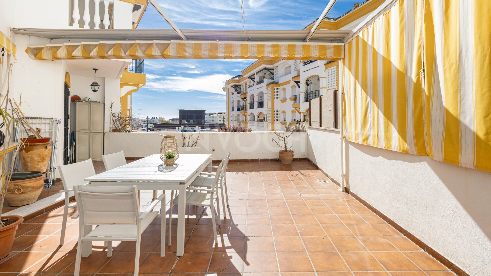 Exclusive apartment with terrace in the heart of Marbella