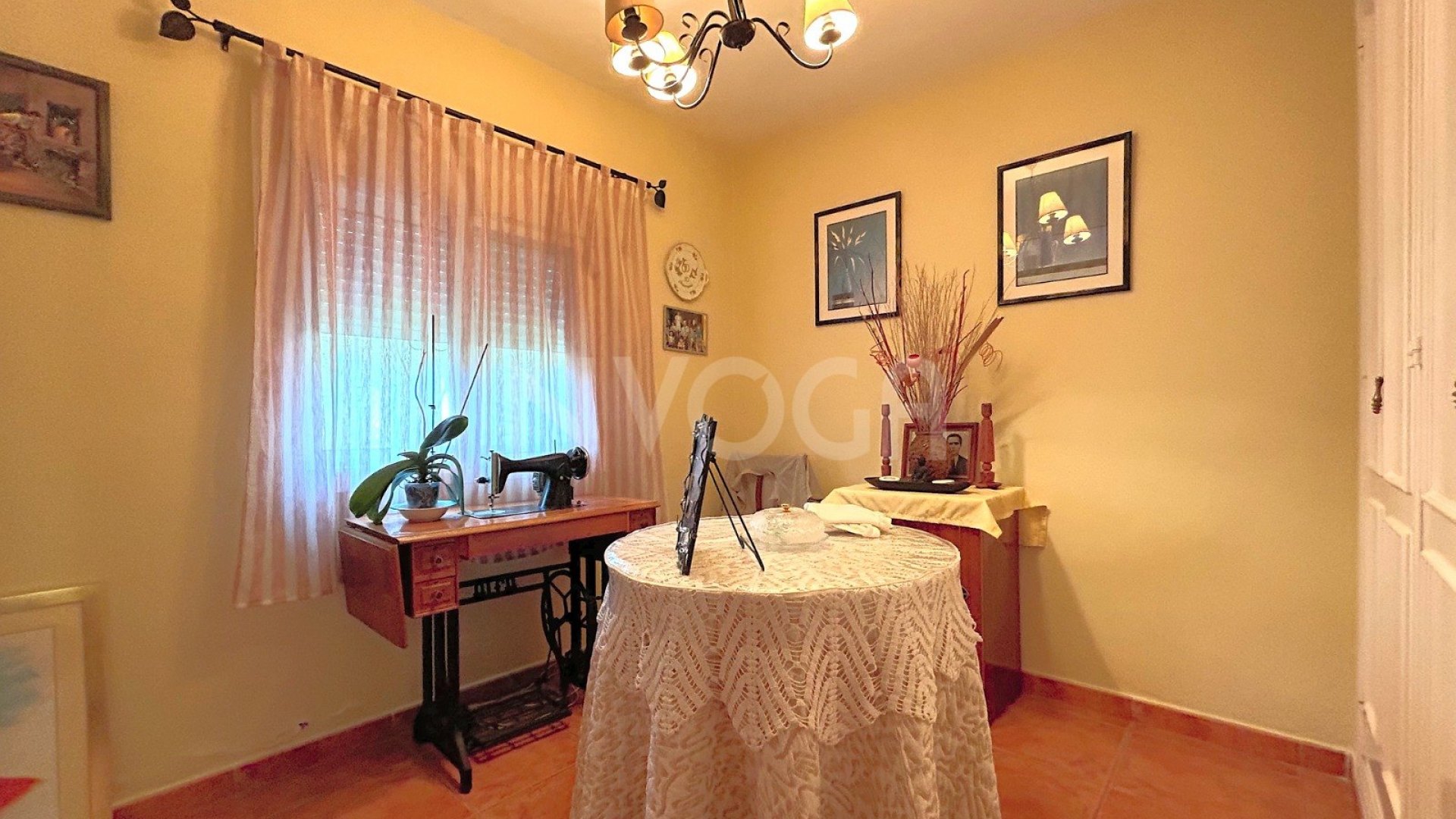 Cosy house in Ricmar with large plot of land