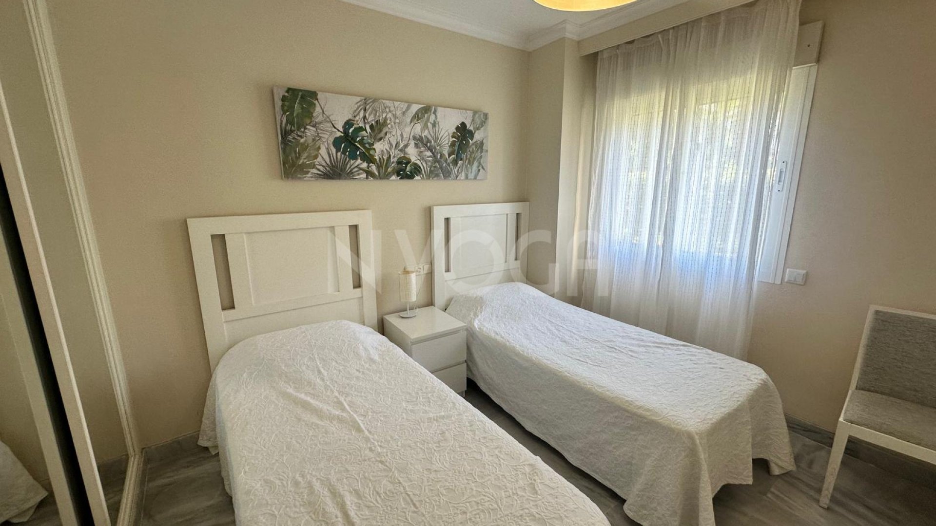 Fabuloso apartamento en planta baja, a tan solo 10 minutos de la playa y de Puerto Banus, Marbella