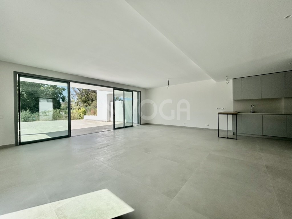 SPECTACULAR SEMI-DETACHED VILLA IN GUADALMINA, MARBELLA