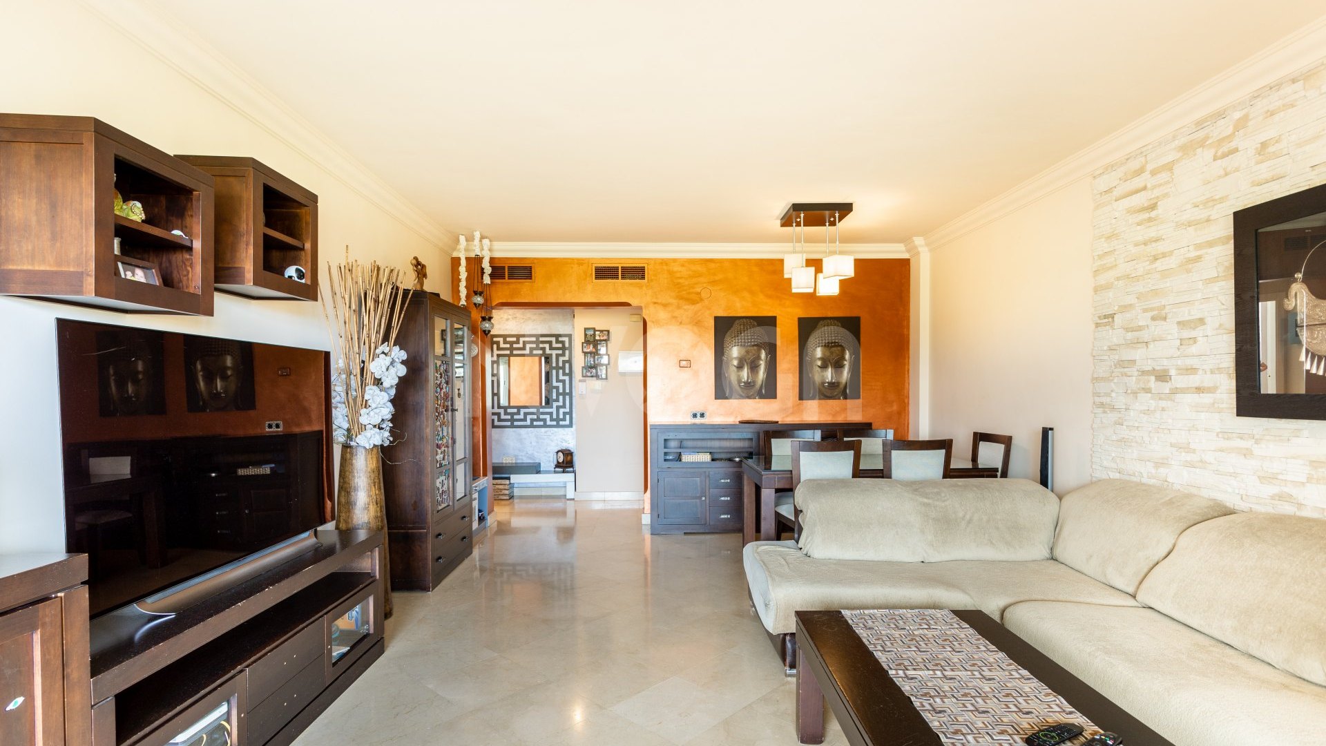 Apartamento en primera línea de golf con vistas panorámicas al mar y montaña (orientación sureste)