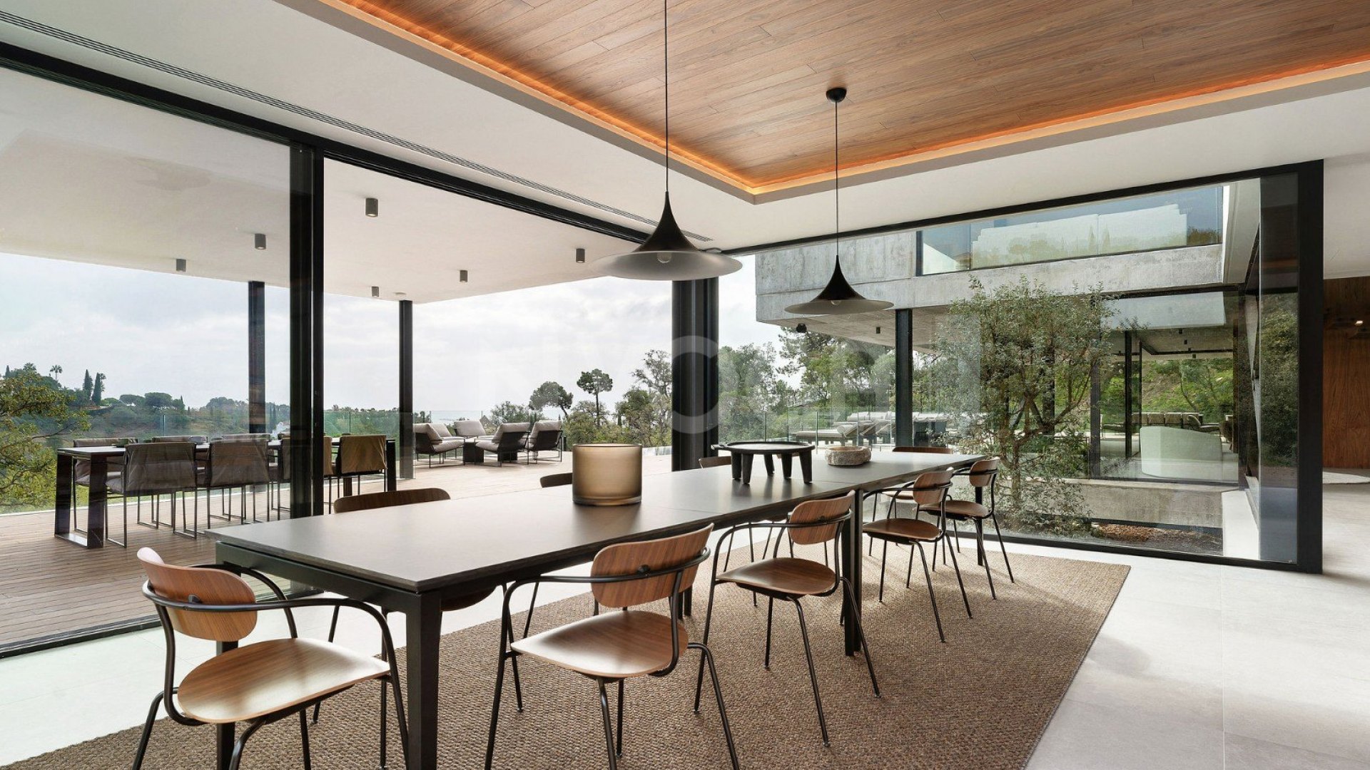 Newly Built Modern Villa with Panoramic Views in Benahavís