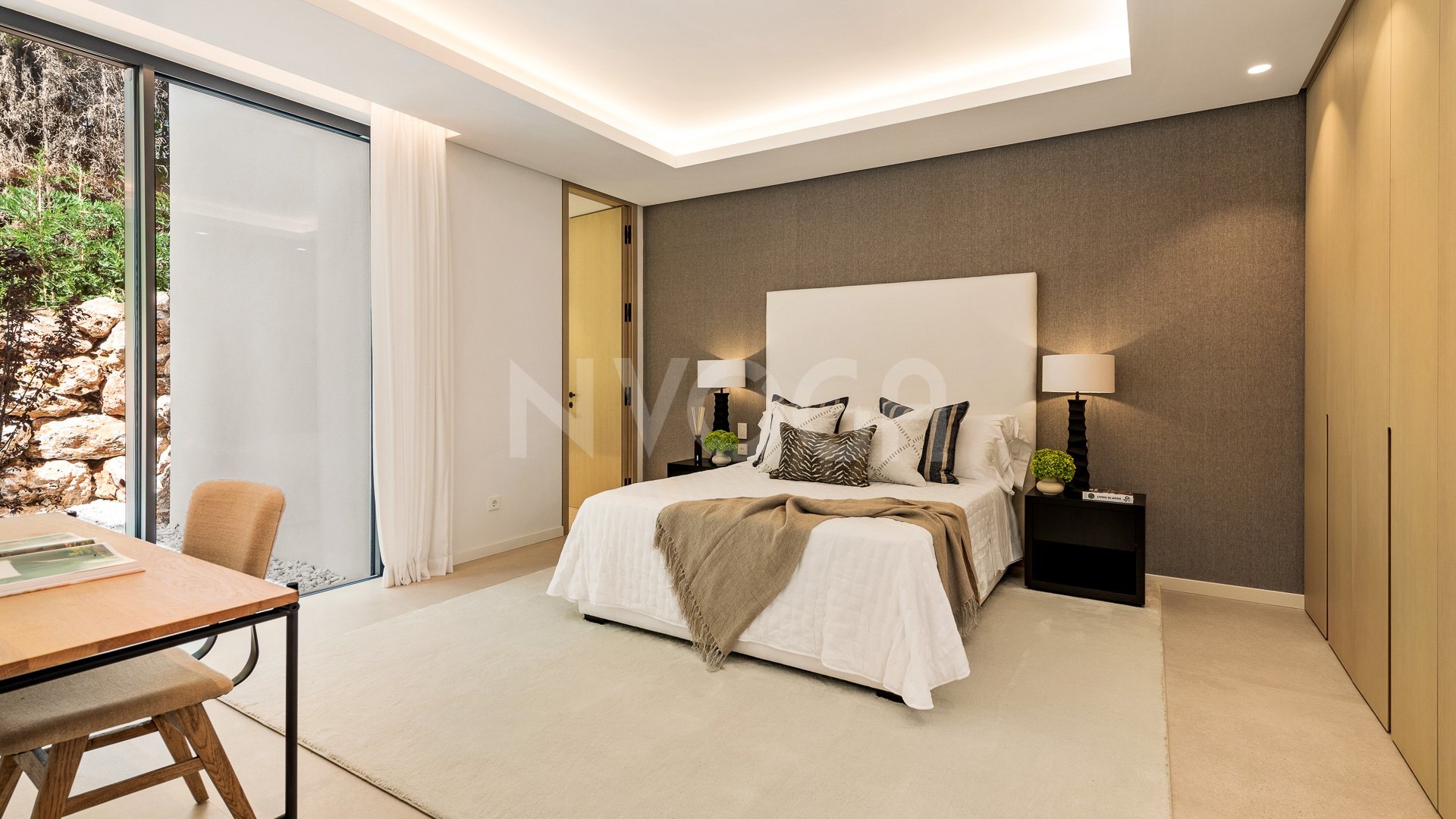 Gorgeous new construction villa in El Paraíso, Estepona