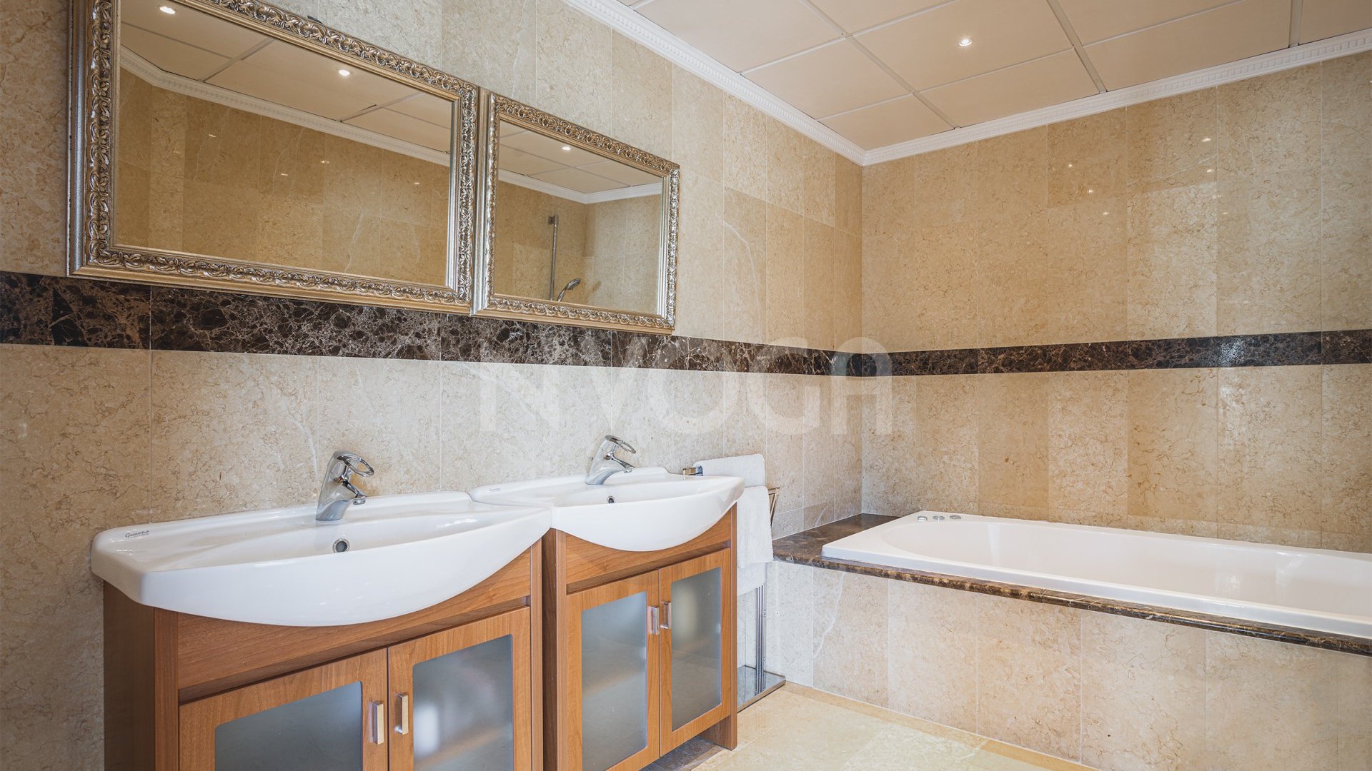 Wonderful villa located in the exclusive area of "Los Flamingos Golf", Benahavís