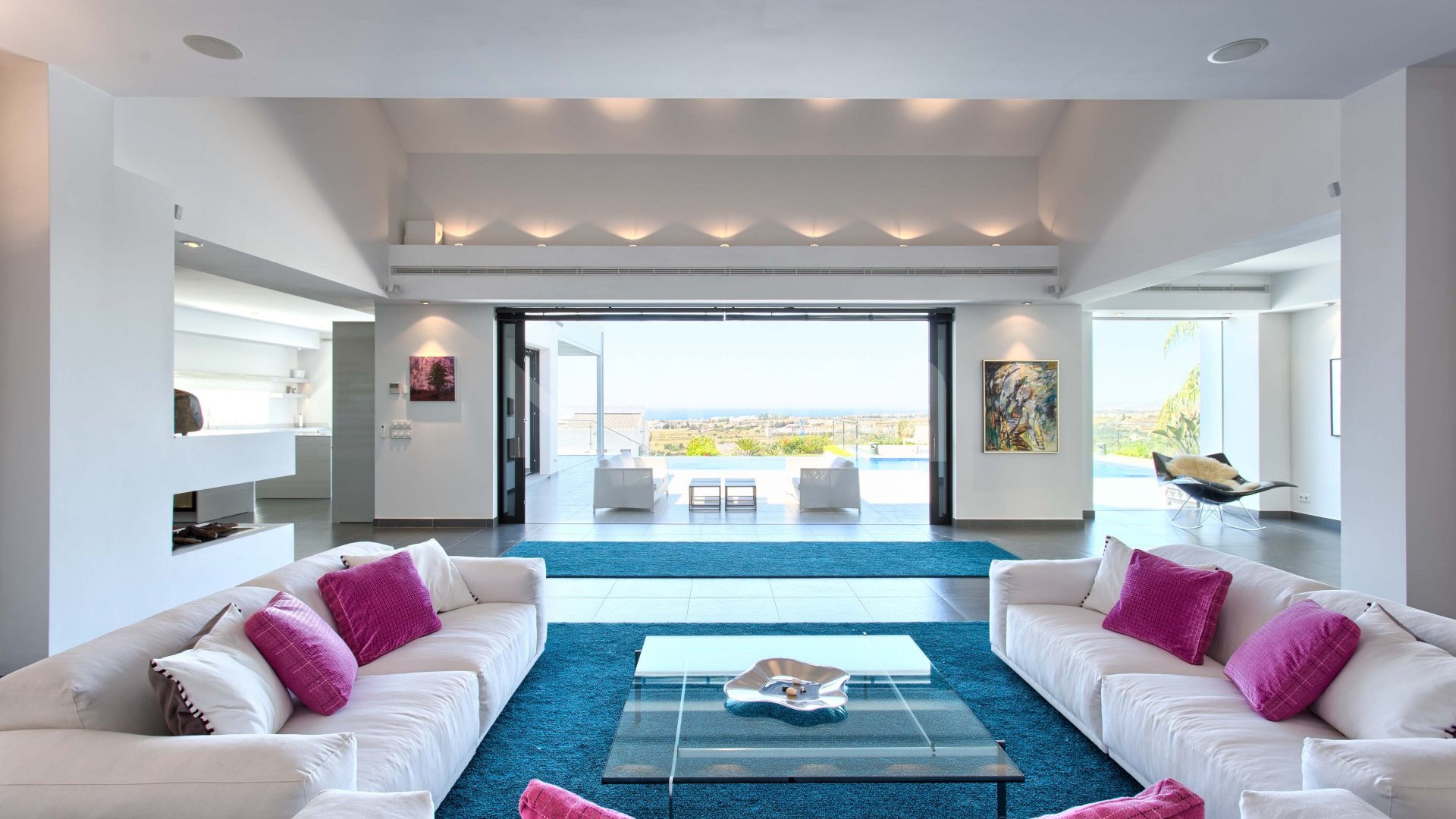 Preciosa villa contemporánea situada en el corazón de Benahavís