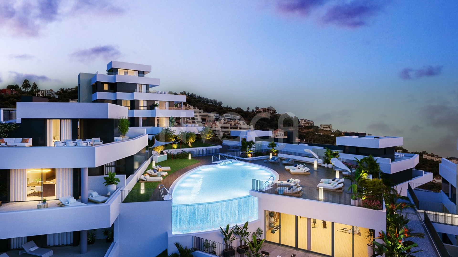 Magnificent new build flat with sea views and close to all amenities in Los Altos de Los Monteros, Marbella.