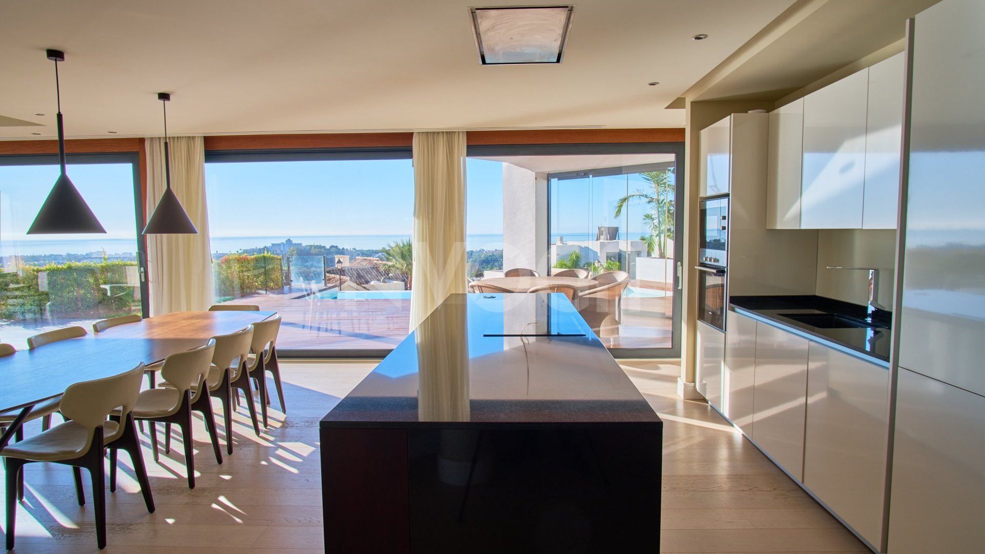 Villa with views in the Mirador del Paraíso, Benahavís