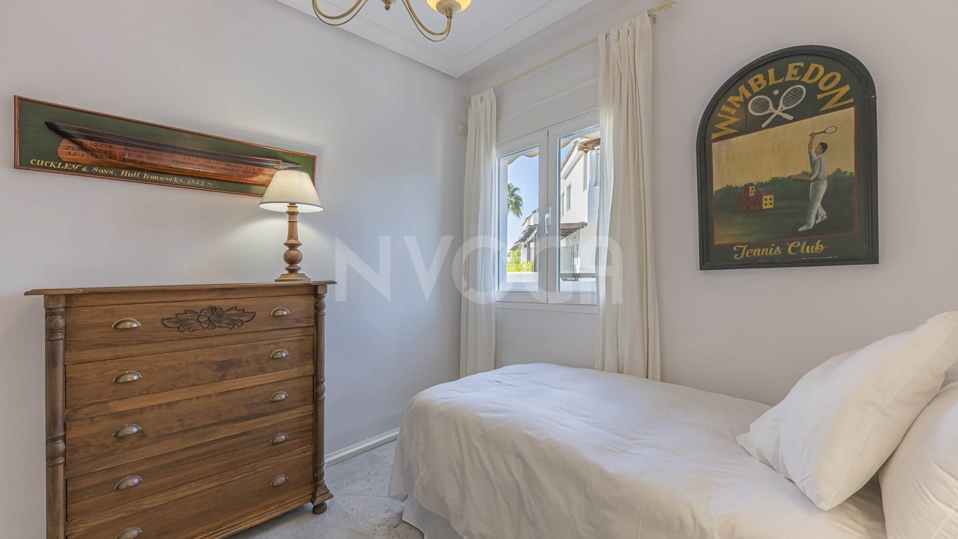 Fabuloso apartamento a pie de playa, en Bahia de Marbella, Marbella Este