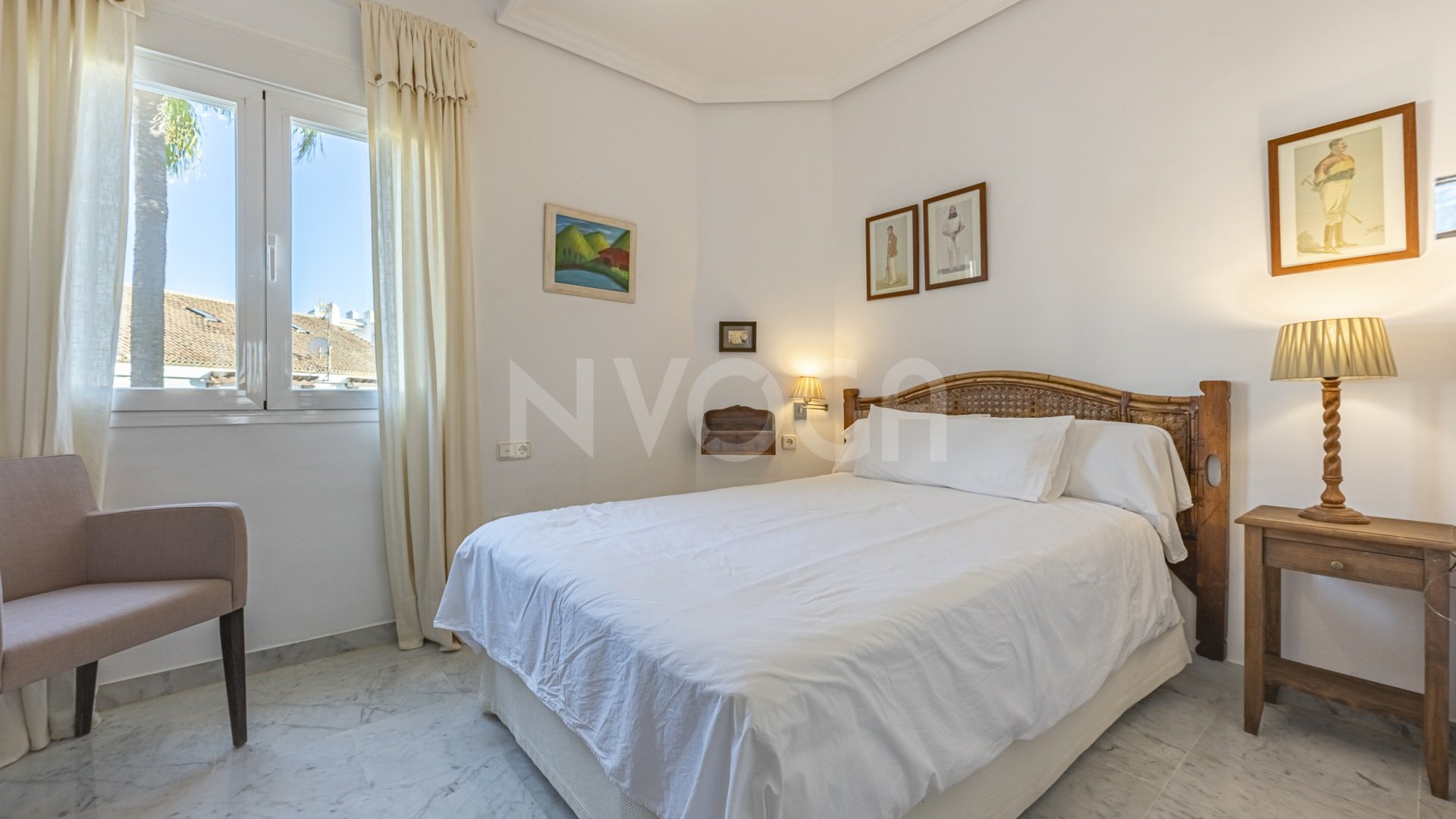 Fabuloso apartamento a pie de playa, en Bahia de Marbella, Marbella Este