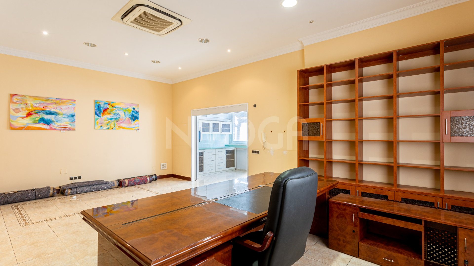 ¡Oportunidad única! Amplio local comercial en pleno centro de Marbella