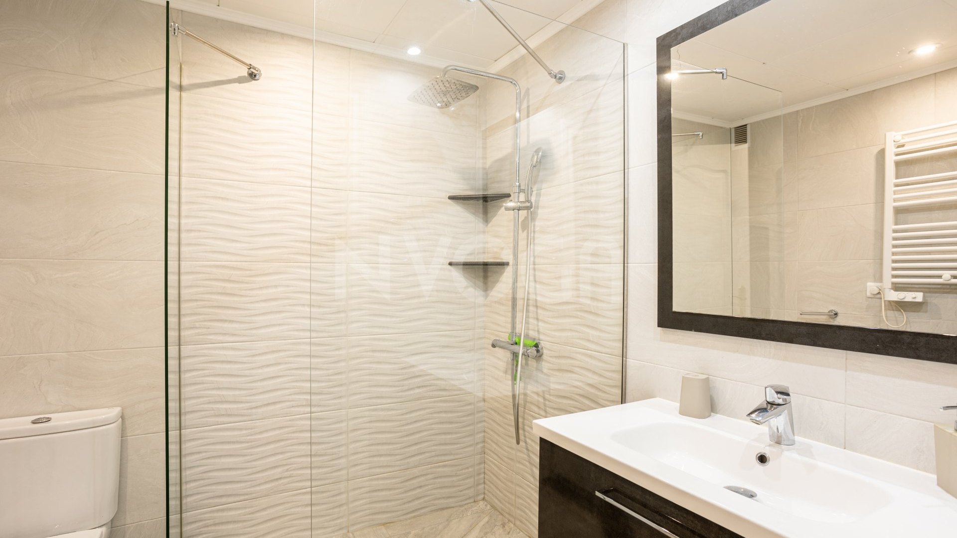 Exclusive long term flat in El Campanario, Estepona - Luxury, Comfort and Security