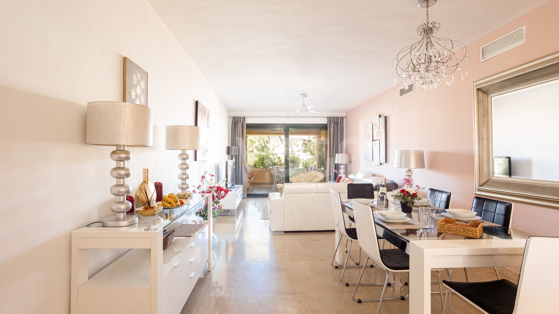 Exclusive long term flat in El Campanario, Estepona - Luxury, Comfort and Security
