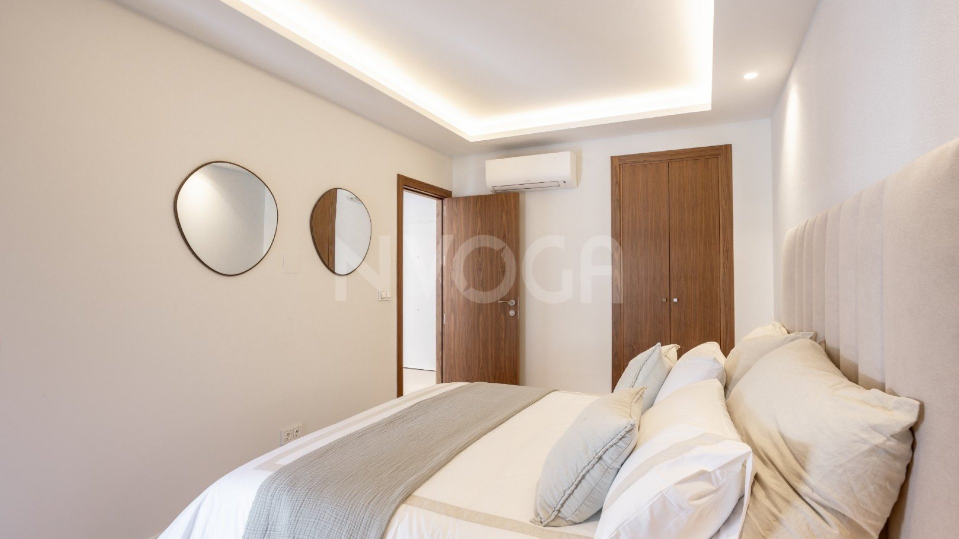 Boutique apartment with panoramic sea views located on the beachfront of Marbella