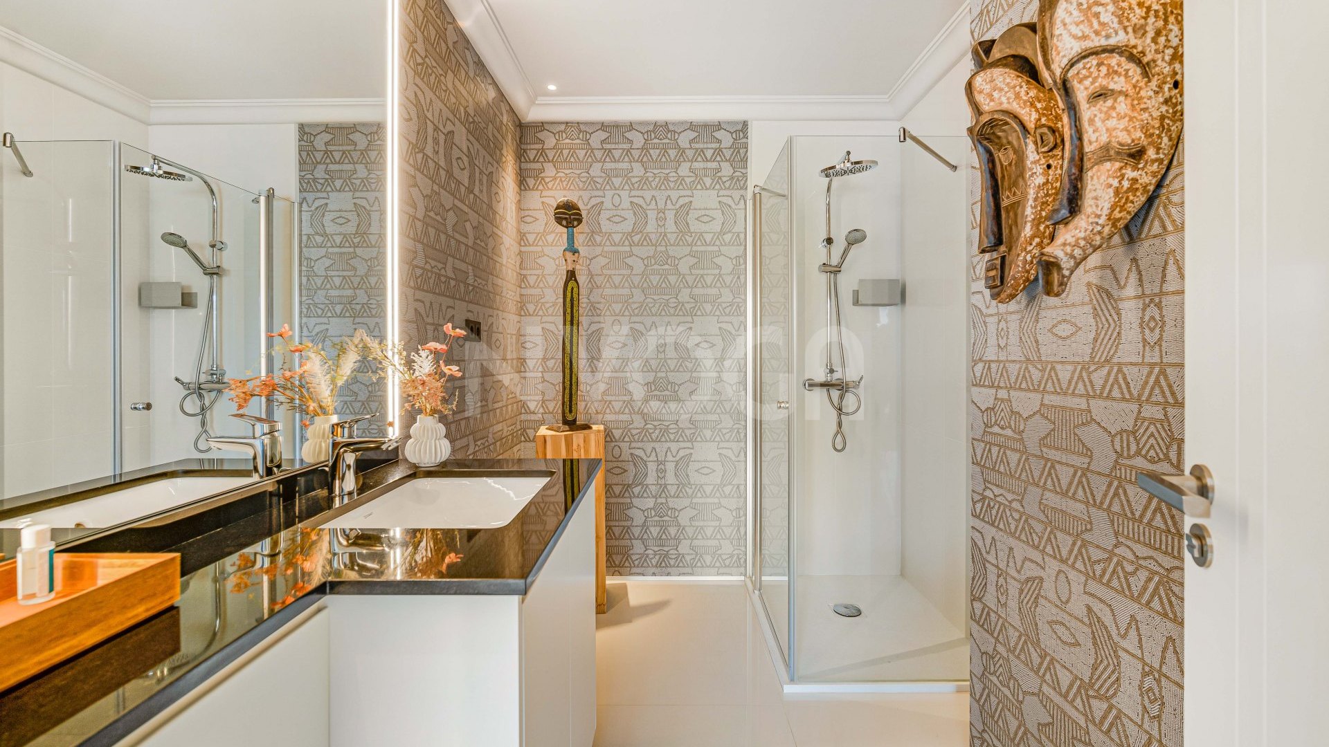 Stunning fully refurbished duplex penthouse in Puerto Banús.