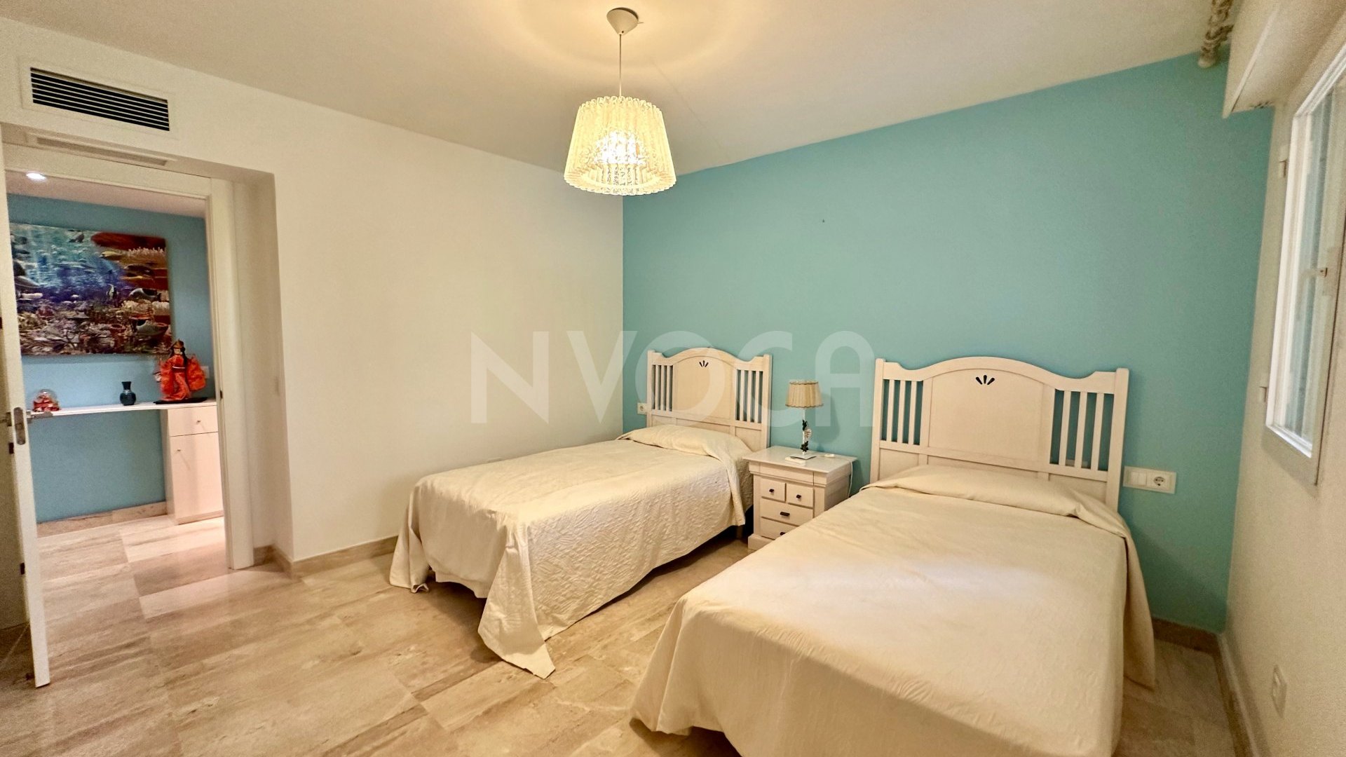 Moderno apartamento a tan solo 2 minutos de la playa de Elviria