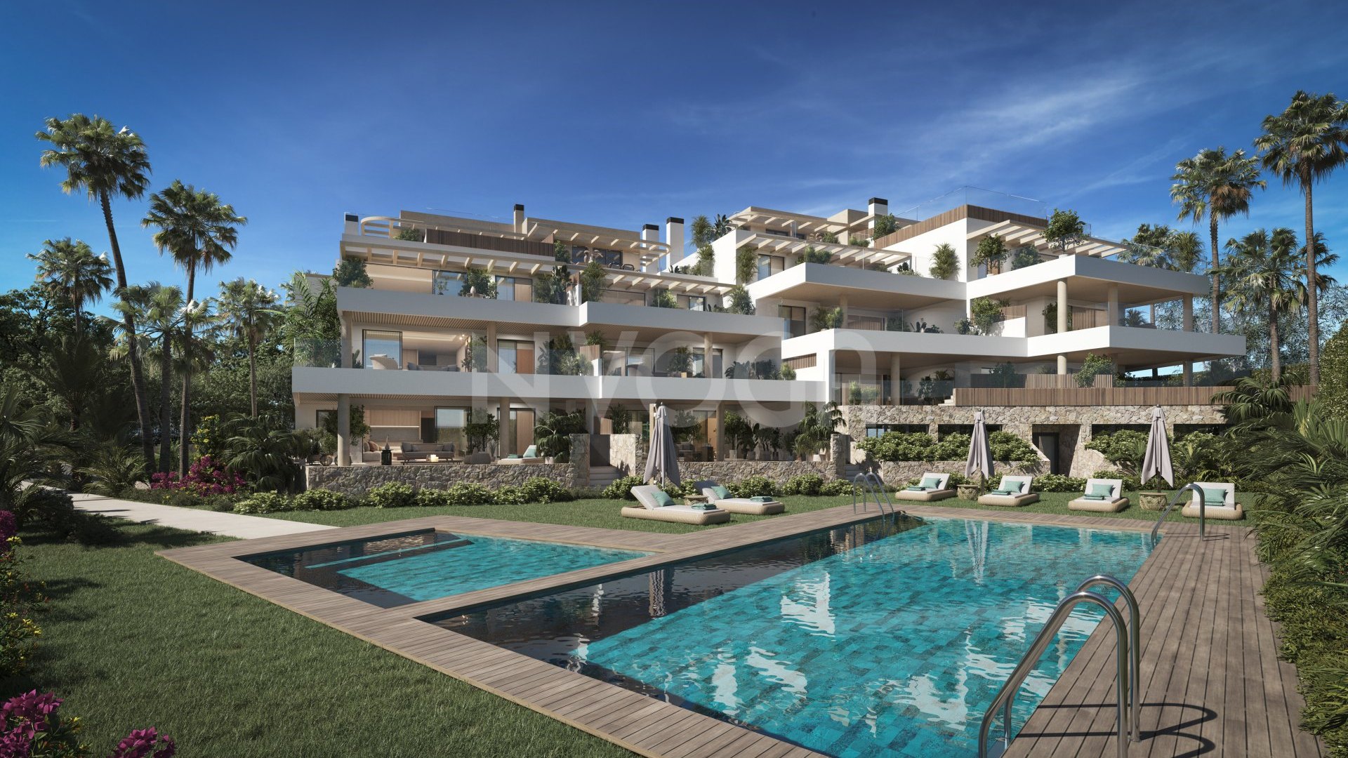 Beautiful ground floor with a private pool and the sea view