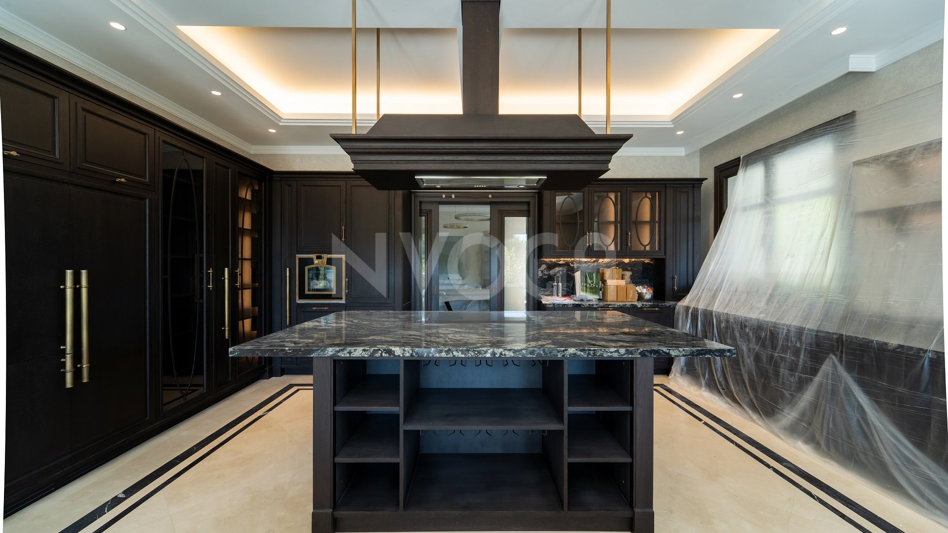Villa de lujo de 6 dormitorios en la Milla de Oro de Marbella