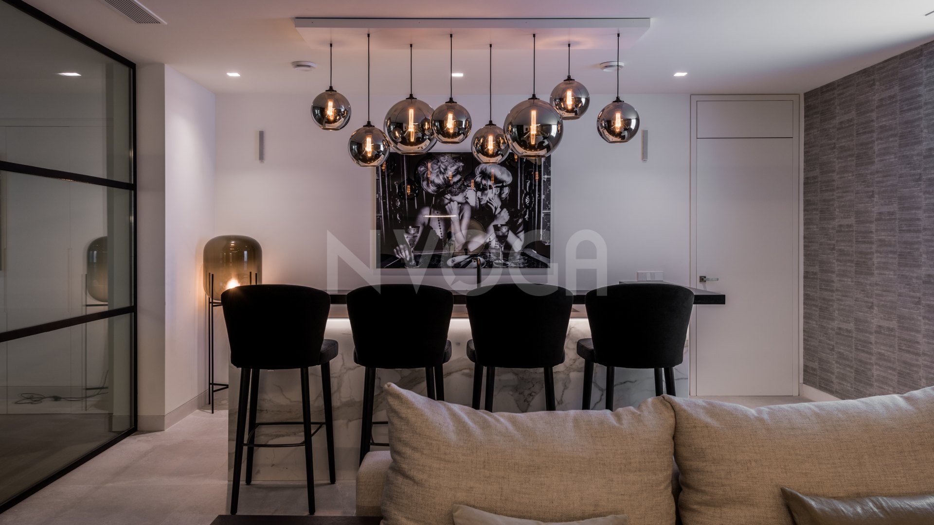 Lujosa villa de estilo contemporáneo en La Alquería, Benahavís