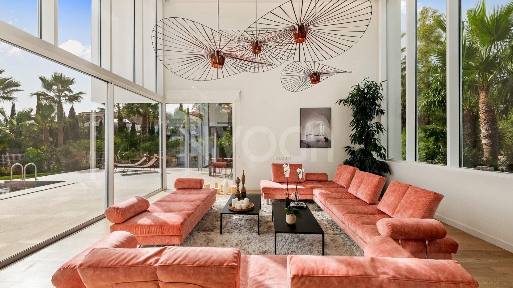 Luxurious 4 bedroom villa with sea views in El Higueron, Fuengirola