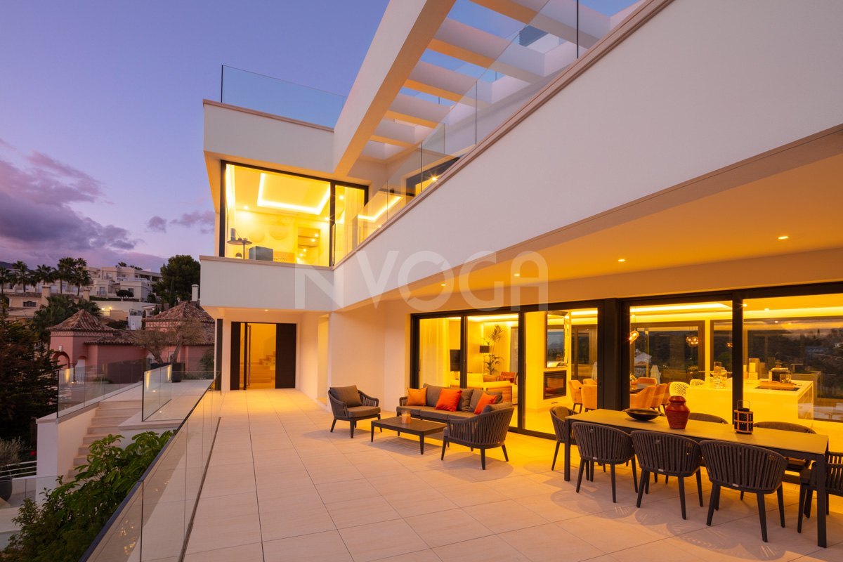 Espectacular villa con impresionantes vistas en La Quinta, Benahavís