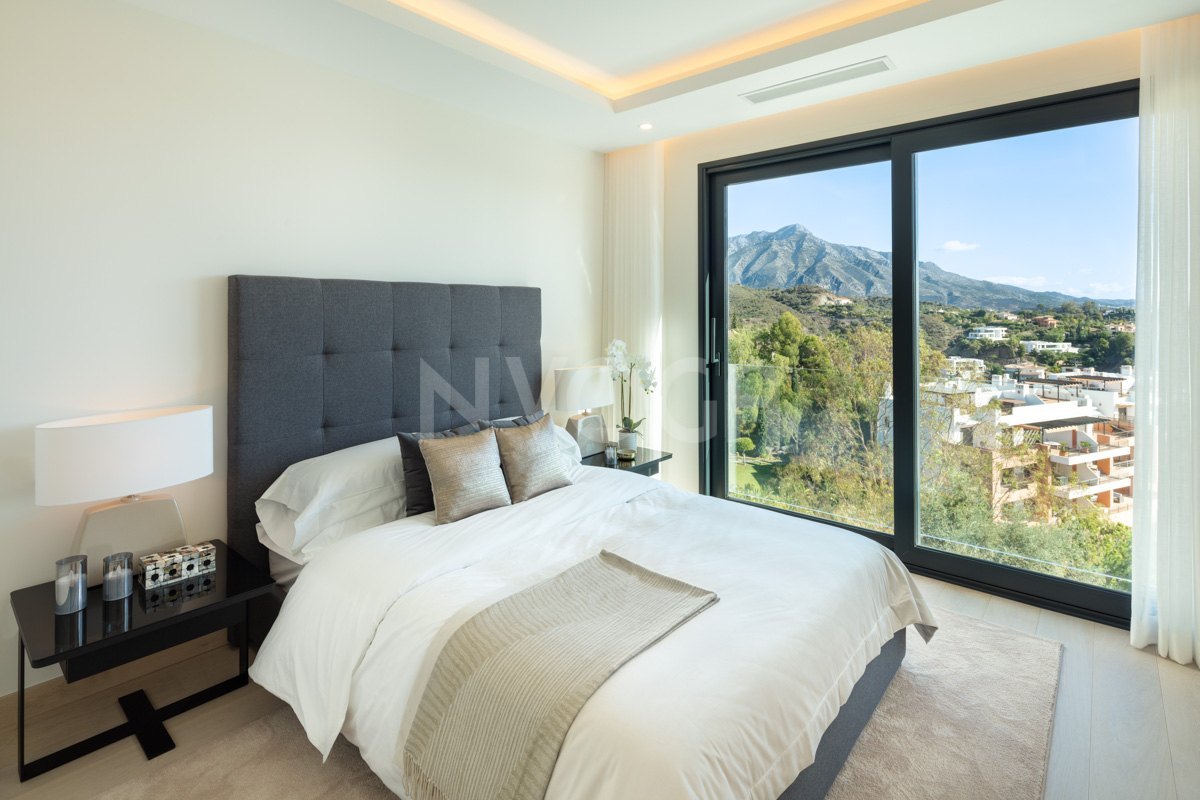 Espectacular villa con impresionantes vistas en La Quinta, Benahavís