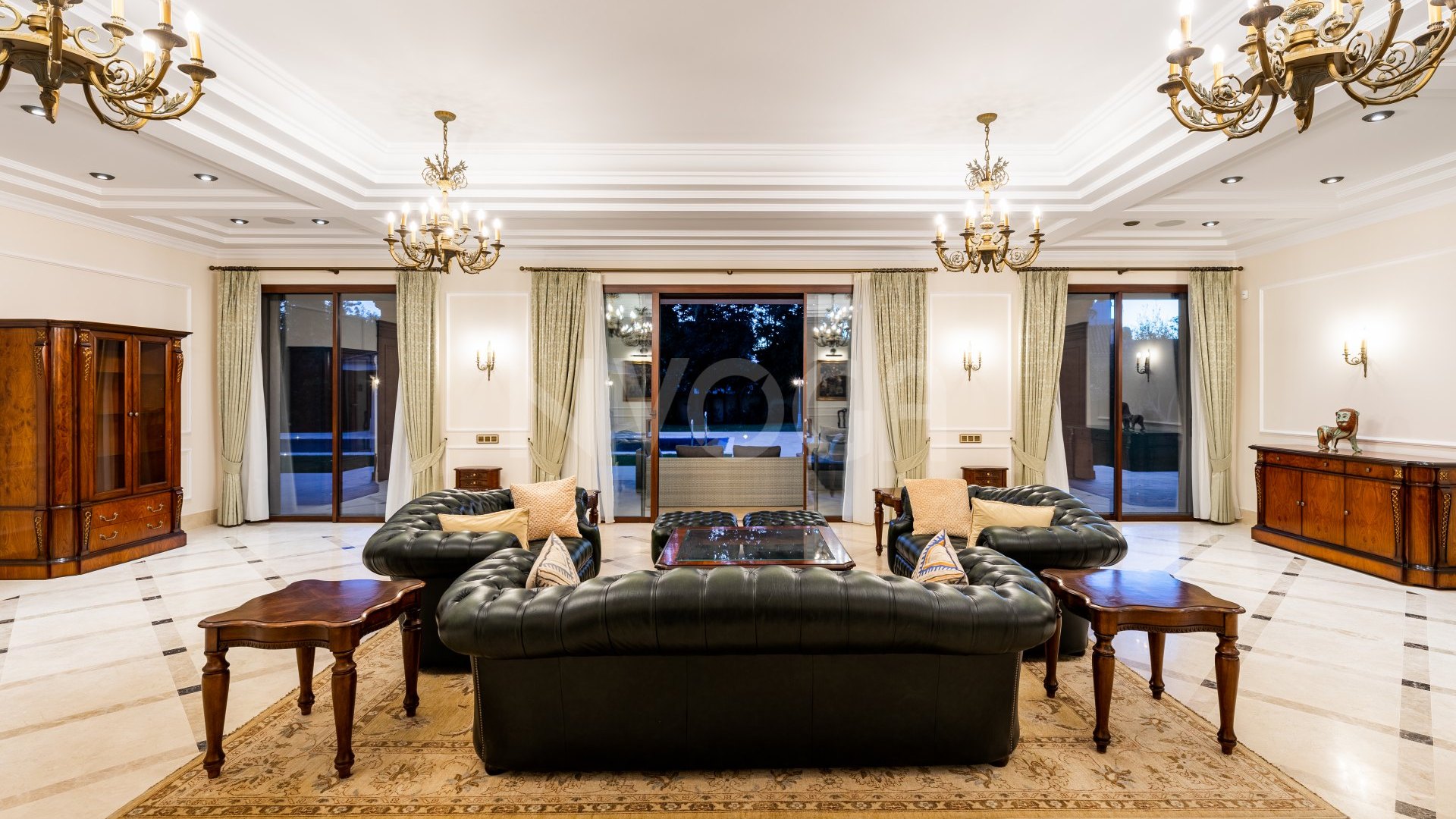 Beautiful luxury villa with panoramic views in Guadalmina Baja, San Pedro, Marbella.