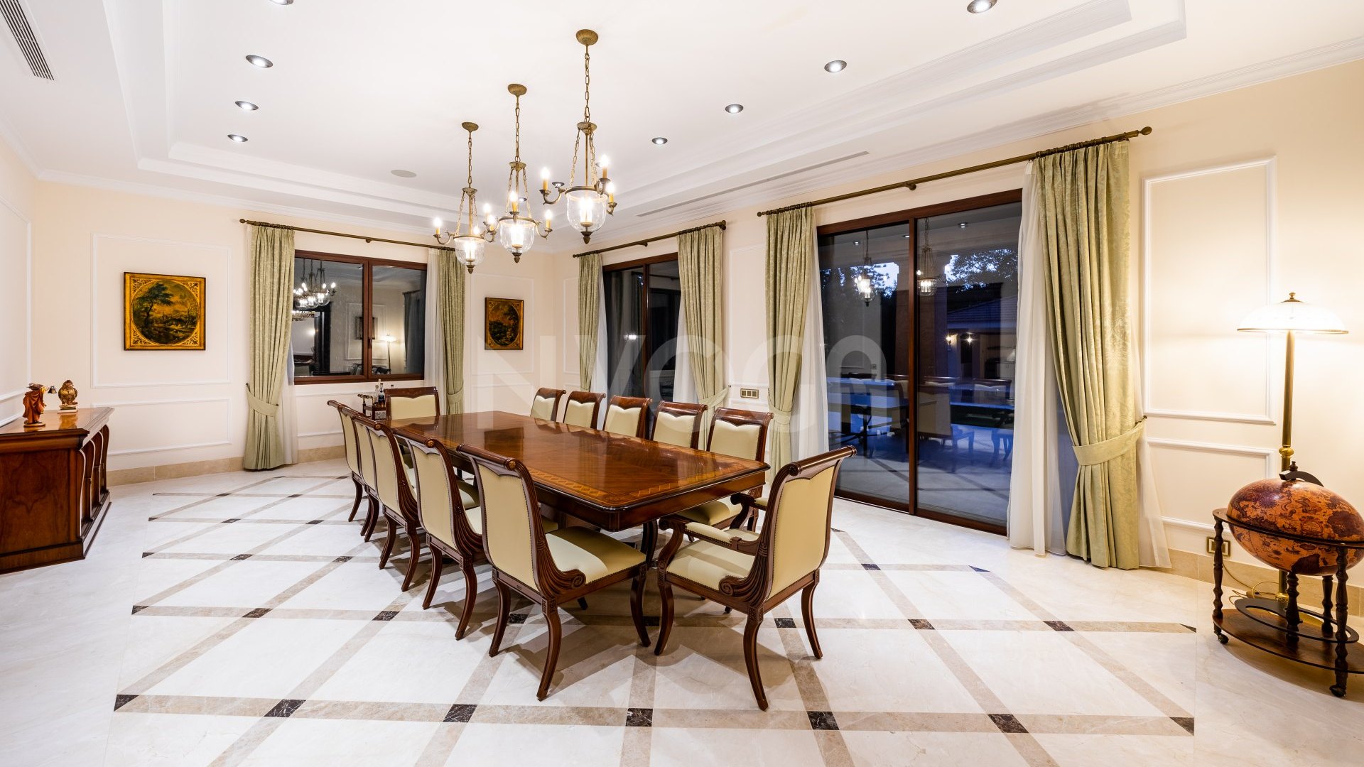 Beautiful luxury villa with panoramic views in Guadalmina Baja, San Pedro, Marbella.