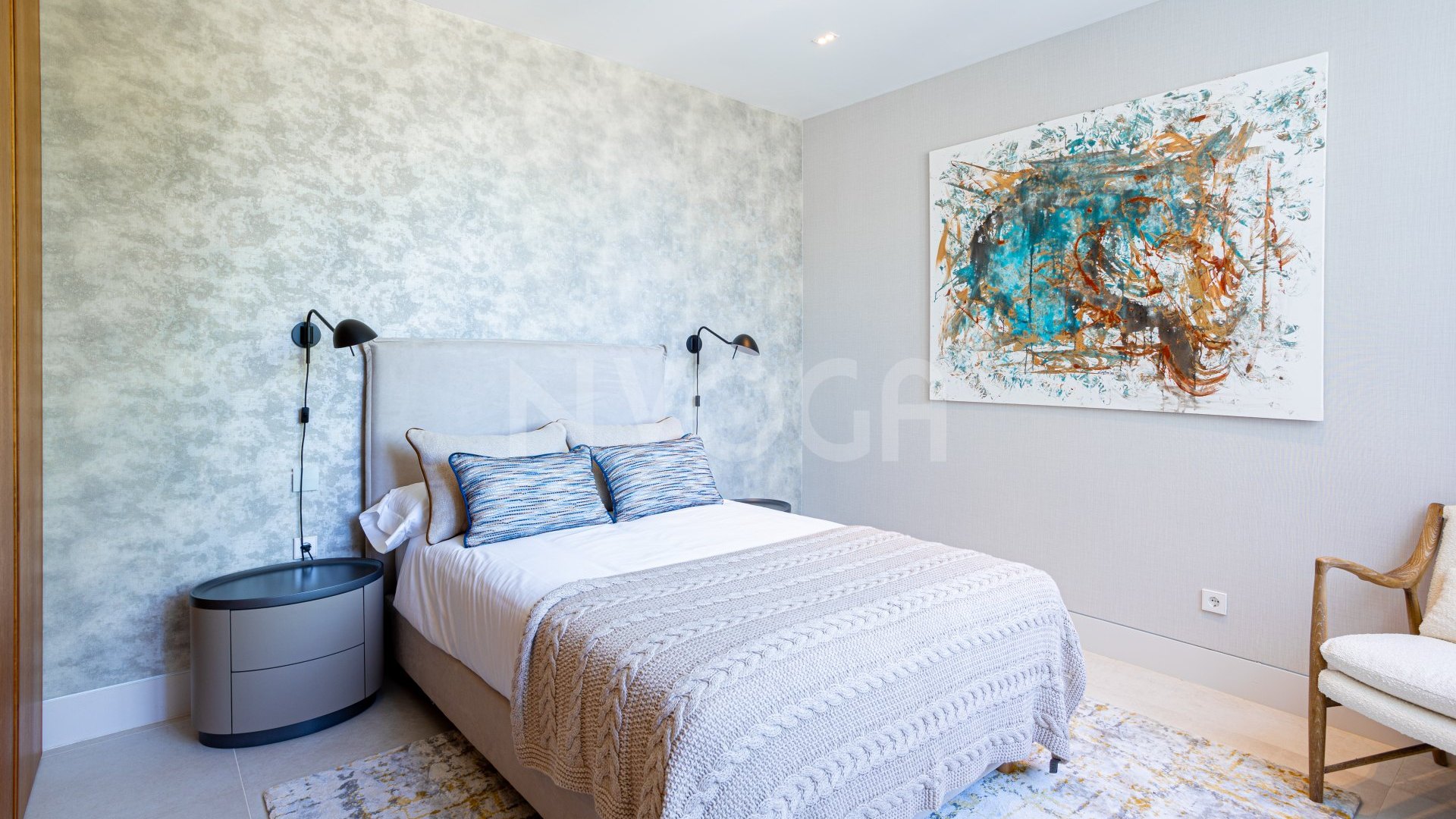 Brand new stunning contemporary villa in El Paraiso, New Golden Mile.