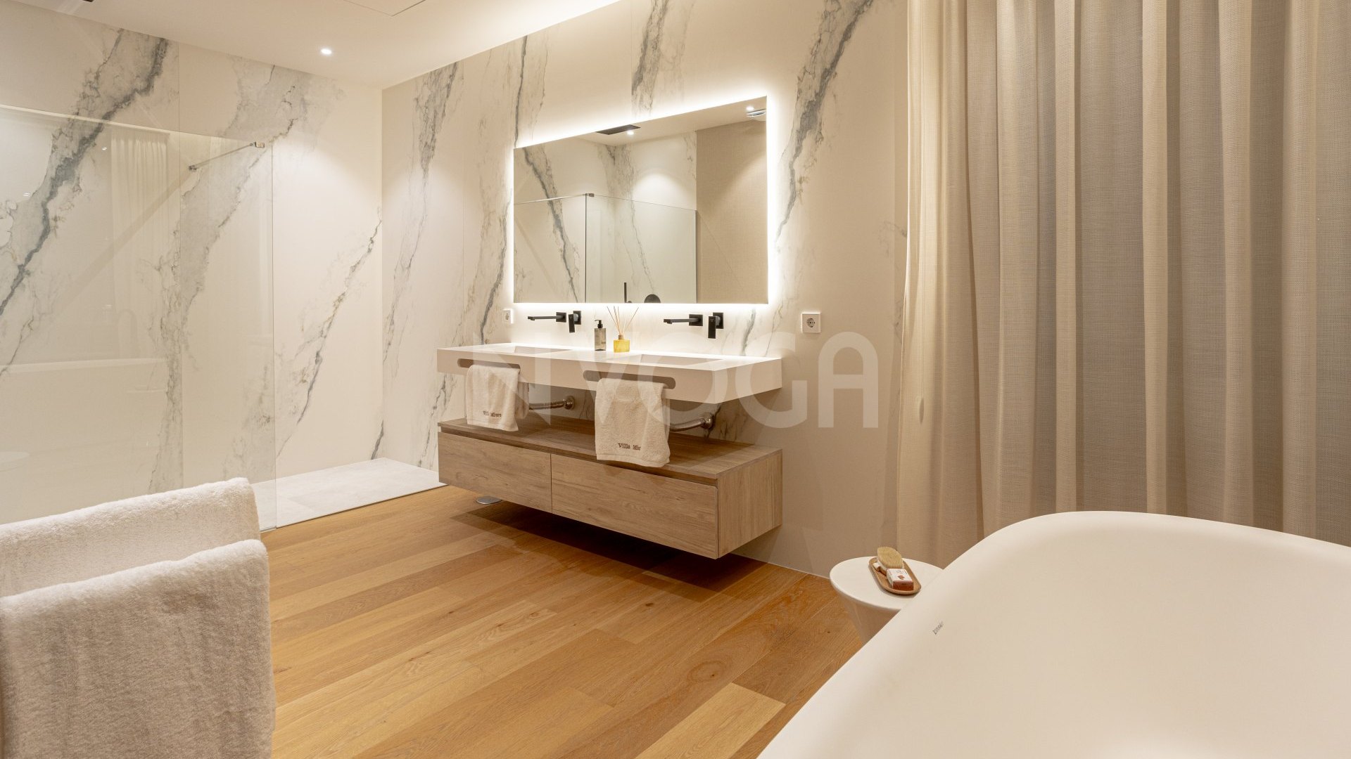 Brand new stunning contemporary villa in El Paraiso, New Golden Mile.