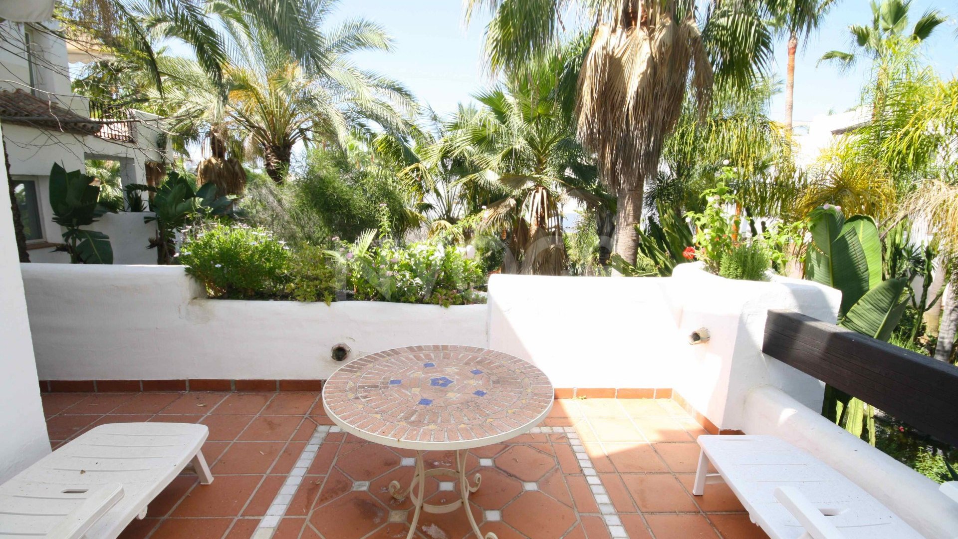 2 bedroom apartment for rent in Jardines de la Aldaba, Puerto Banus
