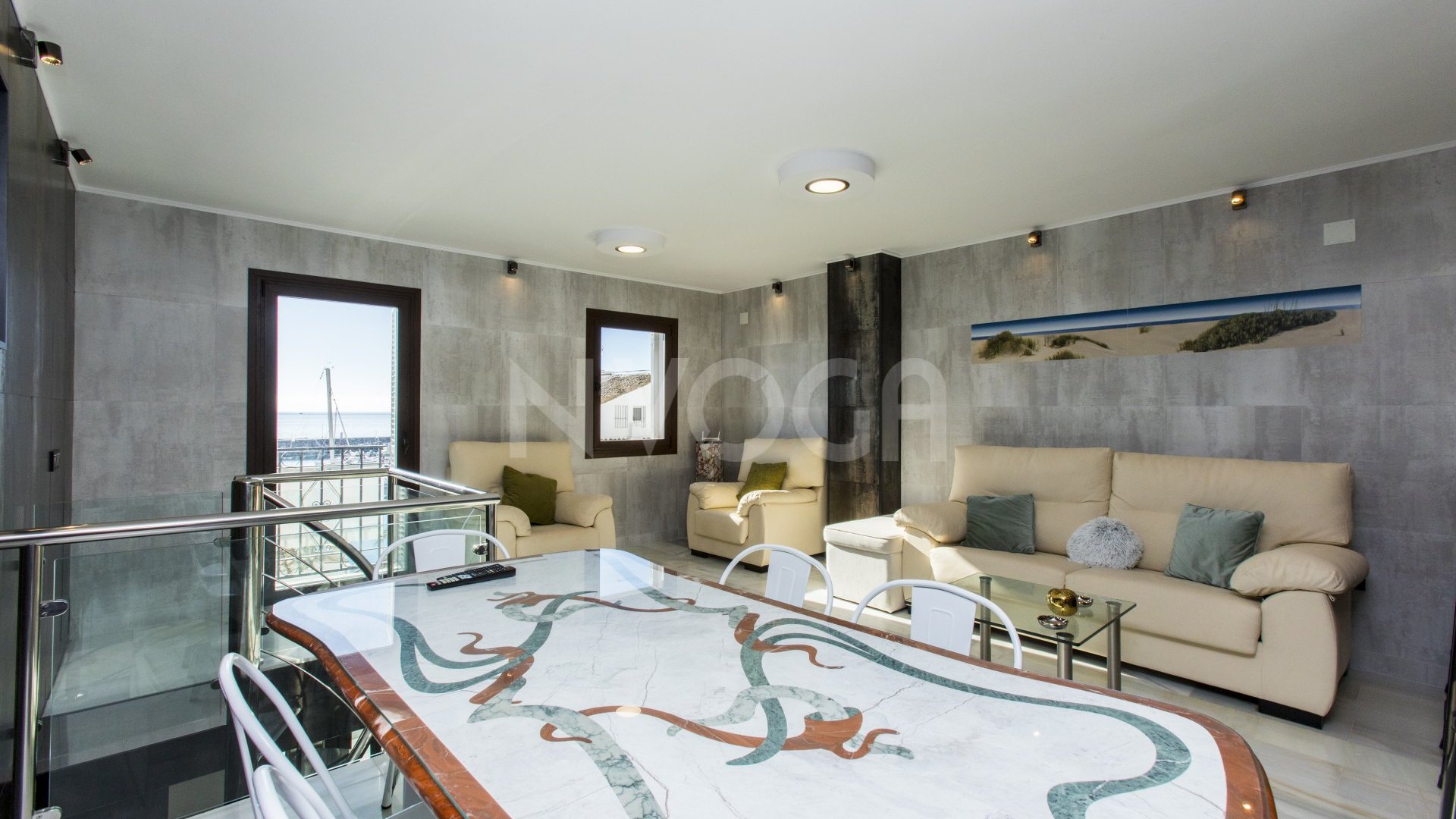 Duplex Apartment in Puerto Banús