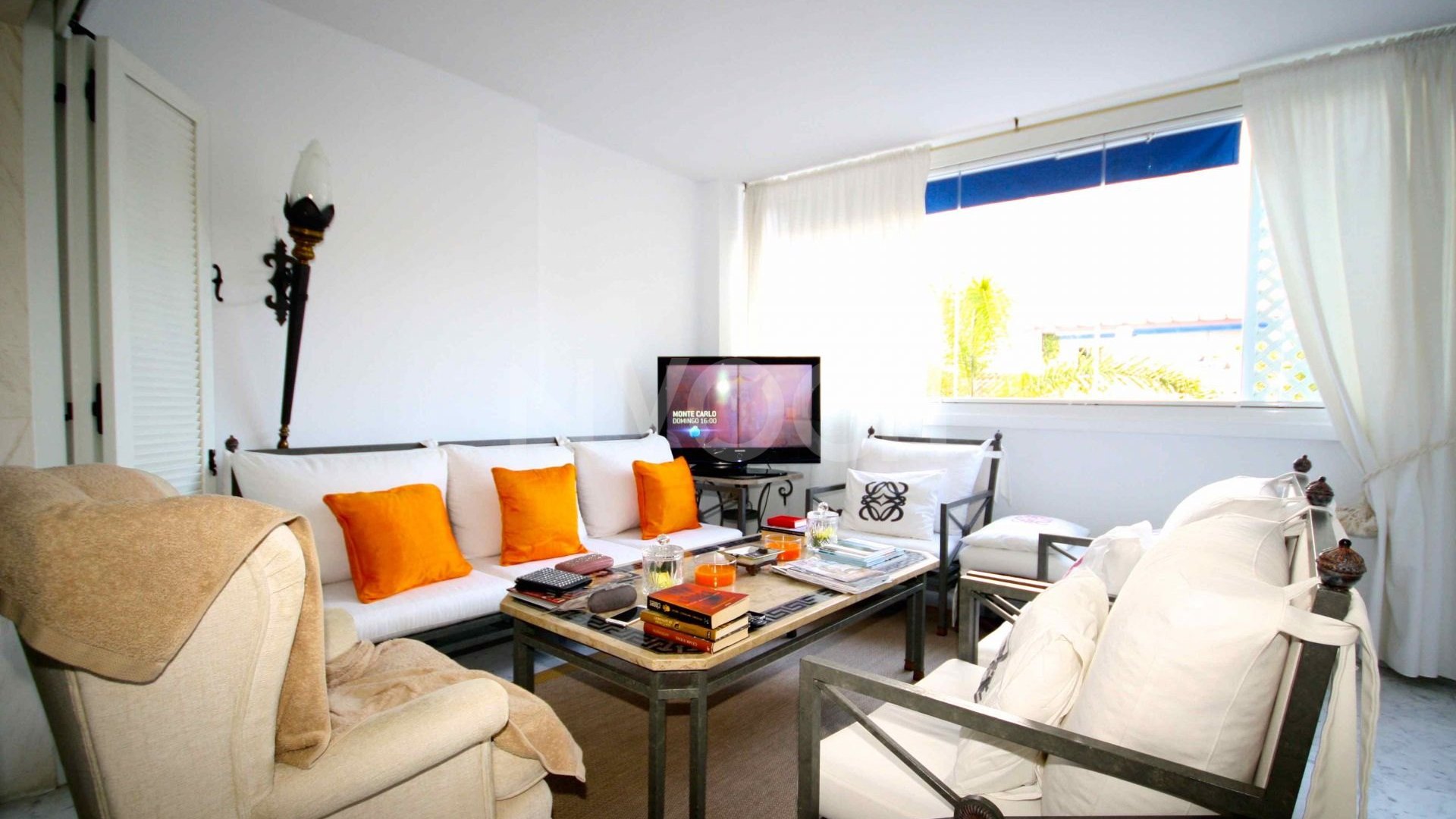 Excellent and spacious 3 bedroom apartment in Playas del Duque