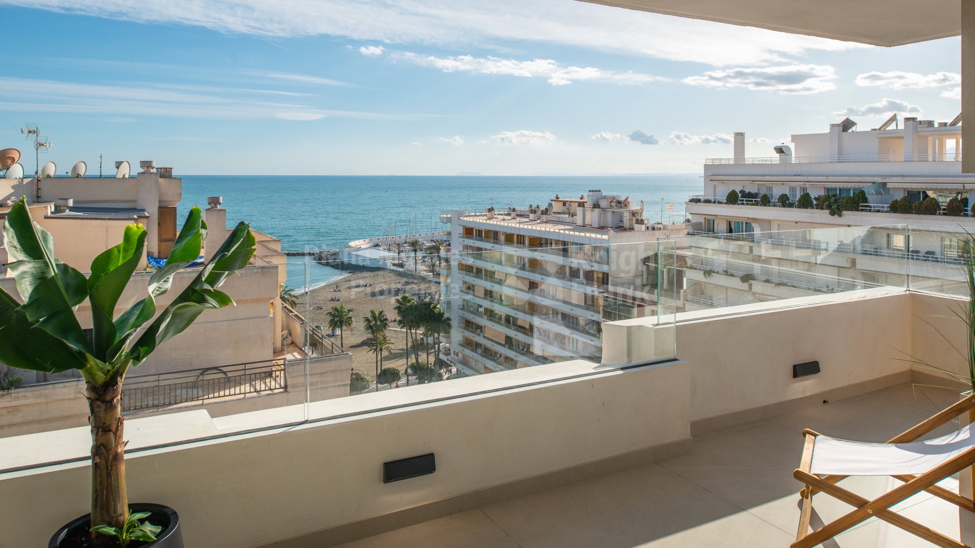 Marbella Centro, Beautiful flat with sea and marina views