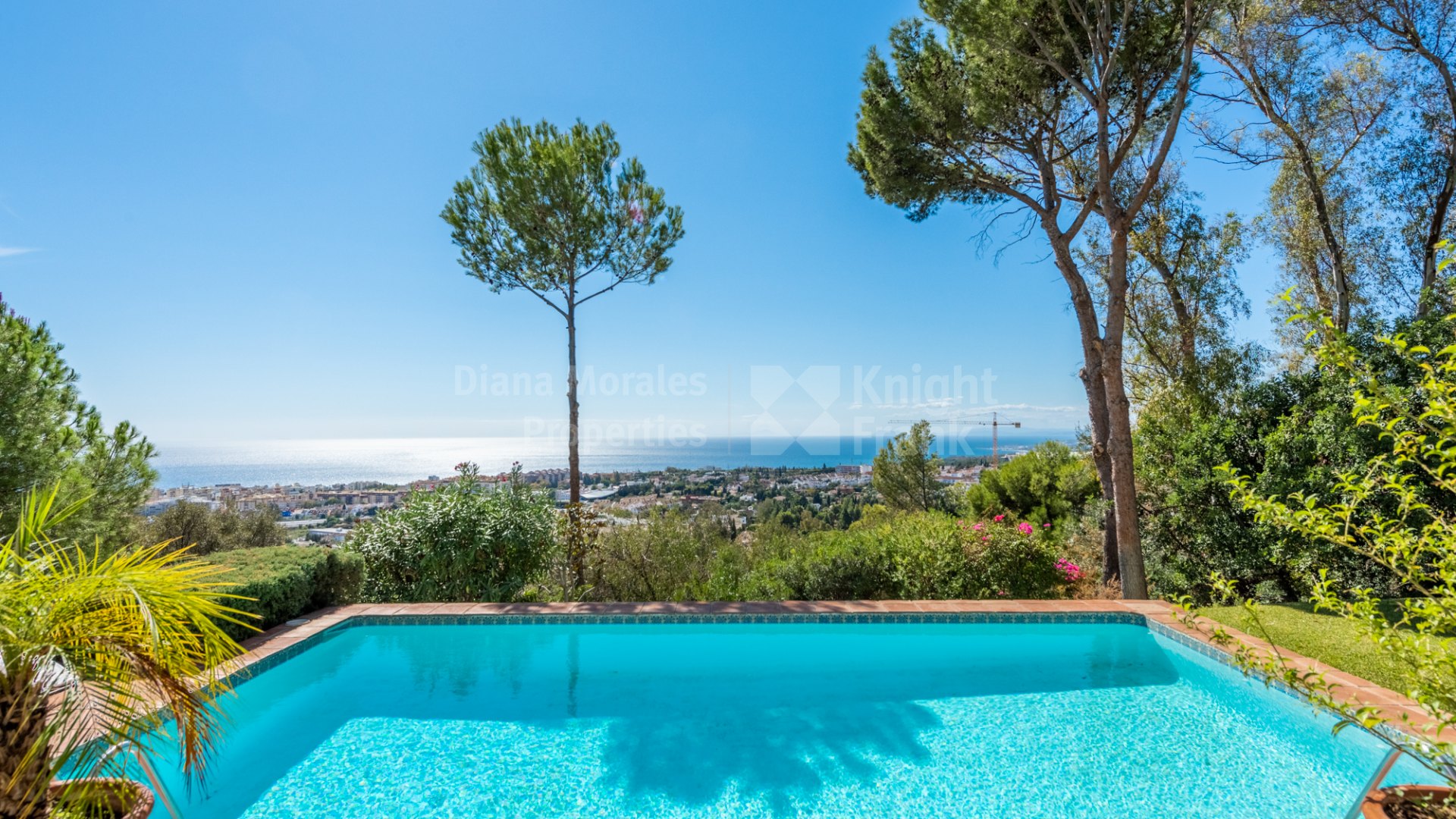 La Montua, Villa with panoramic views in the hills of Marbella