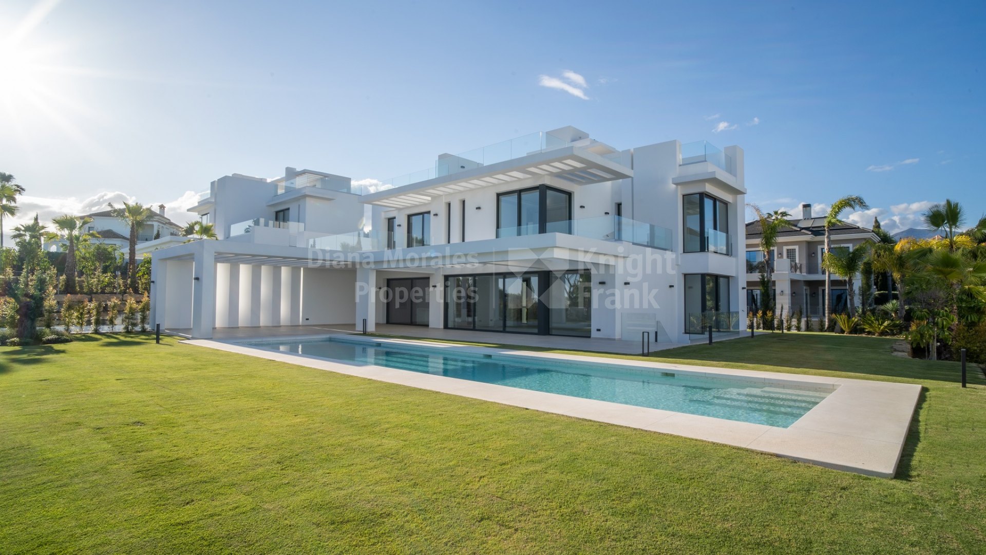 Villa in Los Flamingos with a lift and stunning views